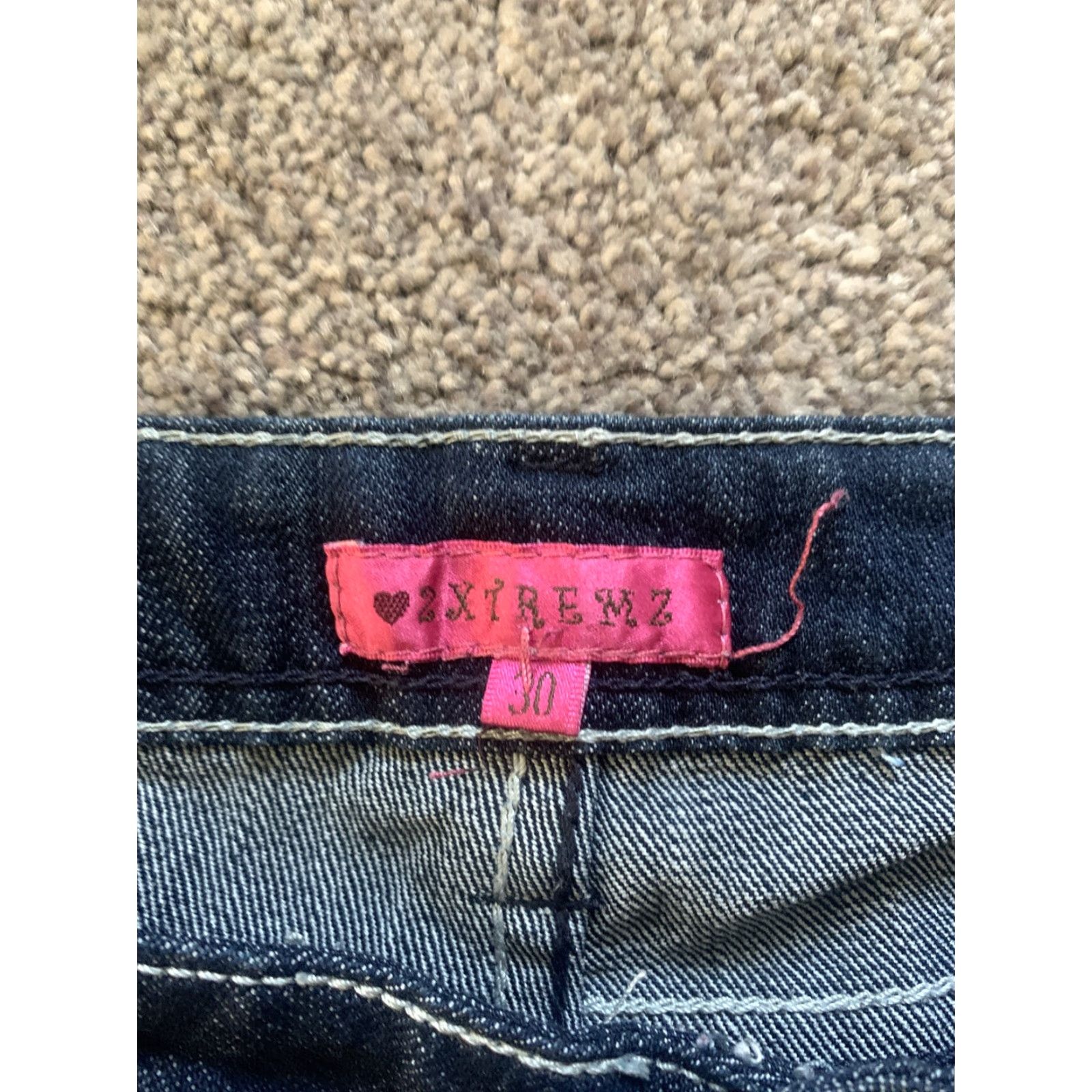 Vintage 2xtremz Jeans Women Size 30 Blue Denim Slim Skinny Regular 28in 32in Inseam/ Rise Low Light Wash Size 30" / US 8 / IT 44 - 3 Thumbnail