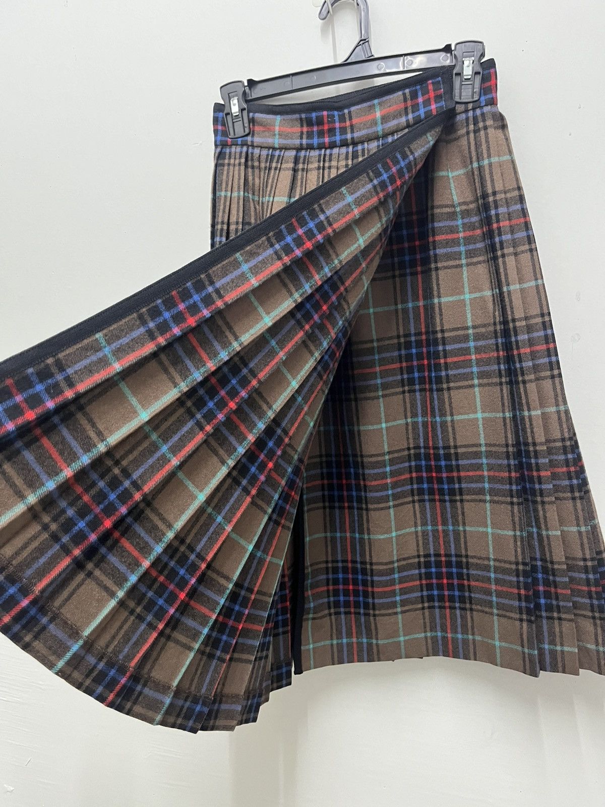 Yves Saint Laurent Vintage Yves Saint Laurent Paris YSL Wool Tartan Skirt Women Size 25" / US 0 / IT 36 - 3 Thumbnail