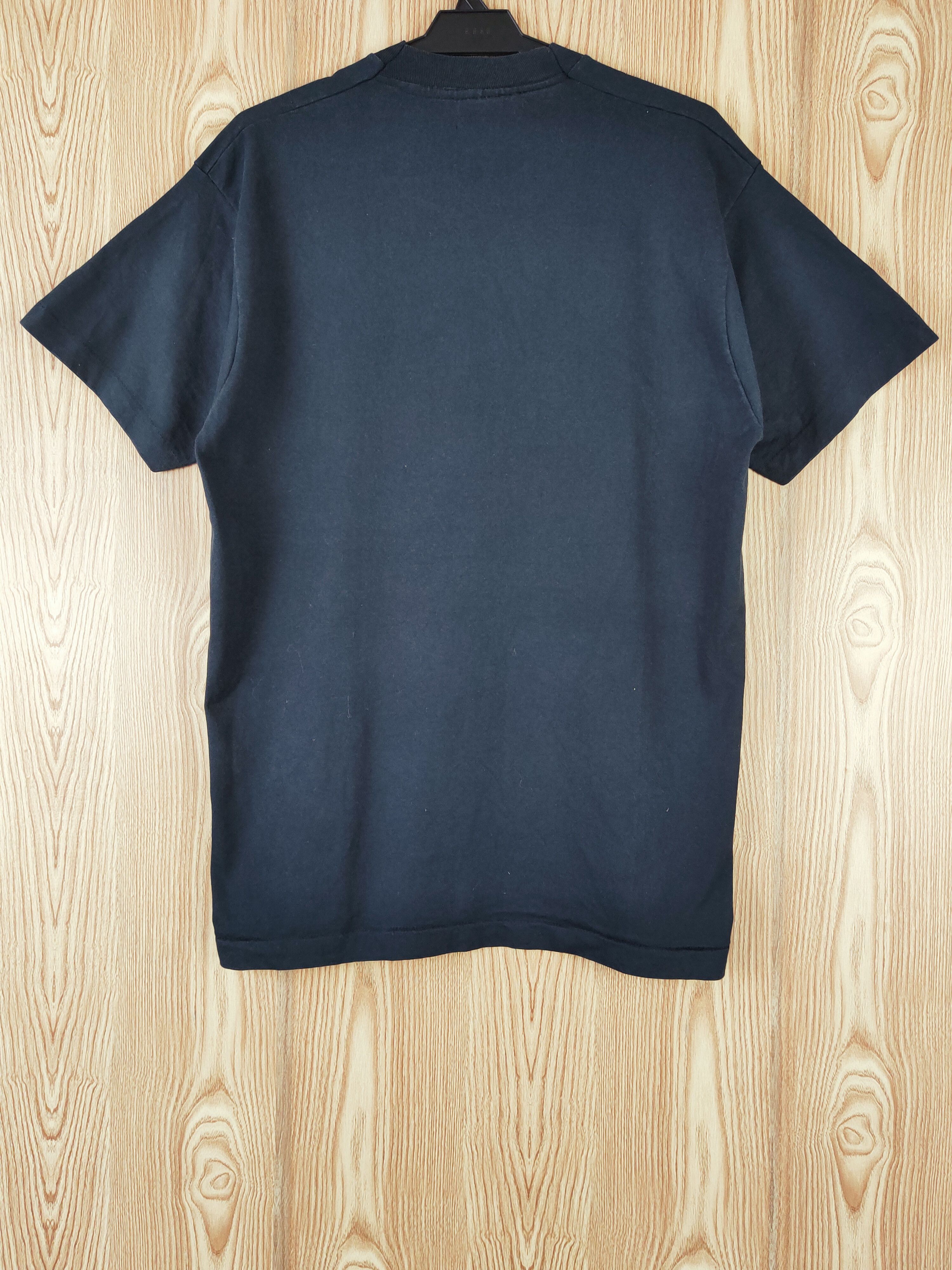 Vintage Screen Stars Indoor skydiving Navy tee #W185 Size US L / EU 52-54 / 3 - 8 Thumbnail