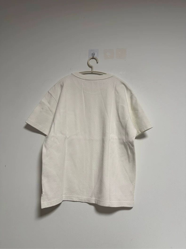 Louis Vuitton LOUIS VUITTON White full print pocket short sleeve Size US M / EU 48-50 / 2 - 2 Thumbnail