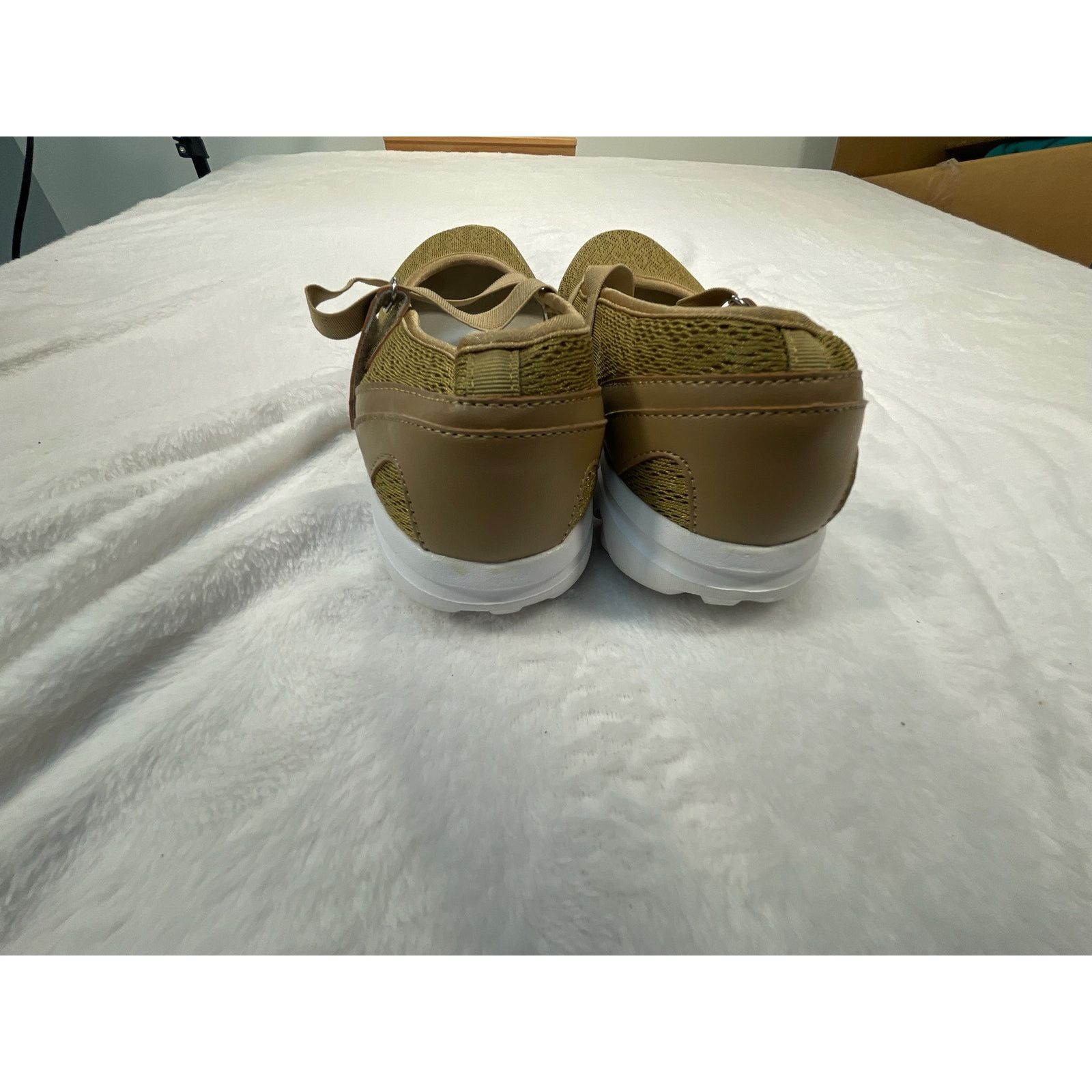 Other Propet Women’s Mary Jane Walking Shoes Mesh Comfort Flats Size US 10 / IT 40 - 3 Thumbnail