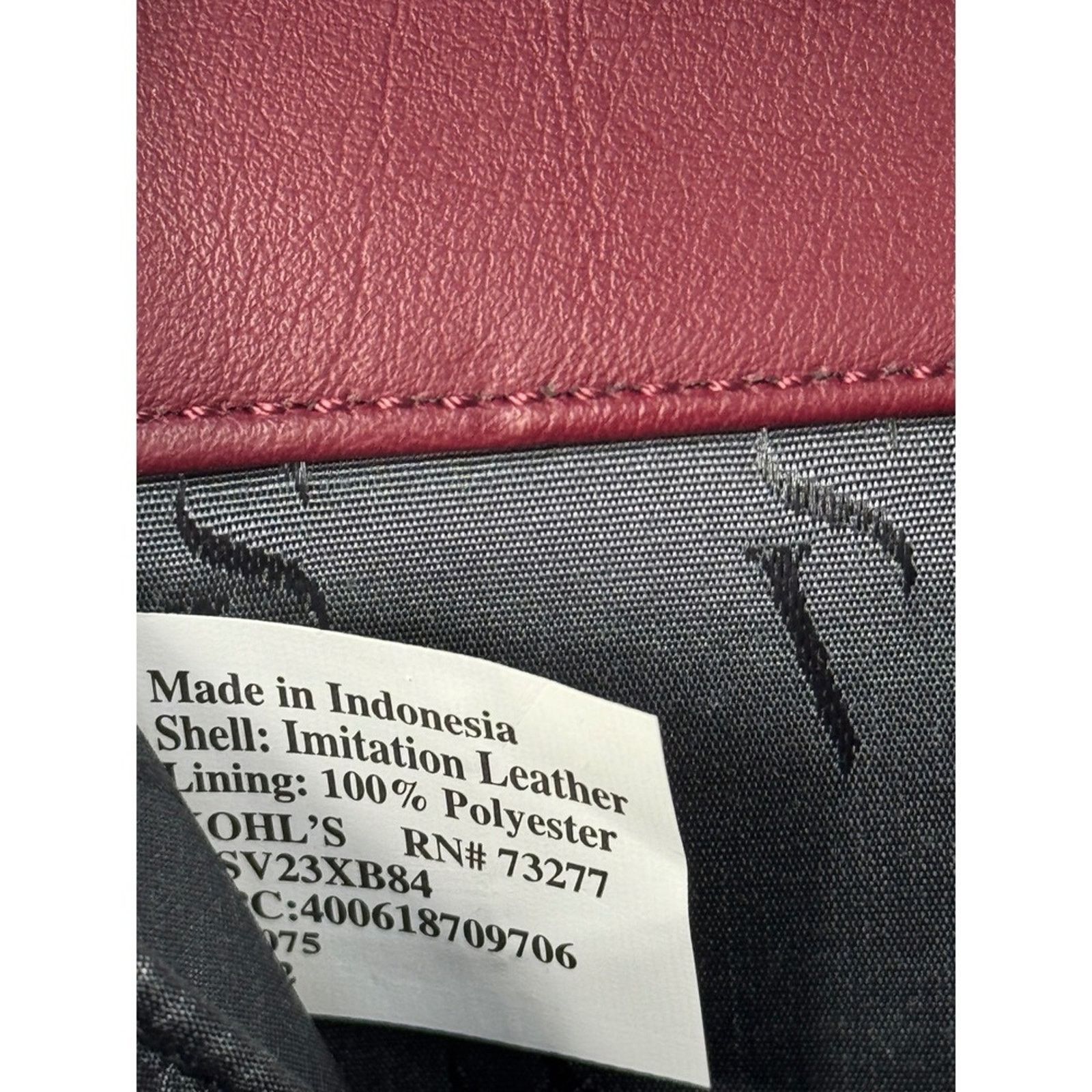 Vera Wang Simply Vera Vera Wang Burgundy Quilted Crossbody Bag Purse‎ Size ONE SIZE - 8 Thumbnail