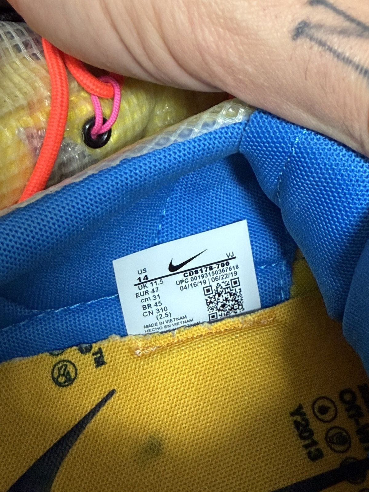 Nike × Off-White Nike Vapor Street Tour Yellow 14US / 47EU Size US 14 / EU 47 - 5 Thumbnail