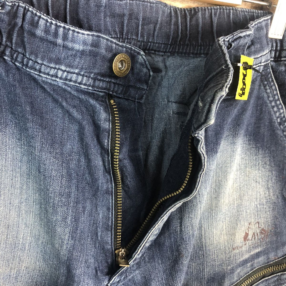 Japanese Brand Japanese Brand Blue Distressed Denim Pants #A2093 Size US 35 - 14 Thumbnail