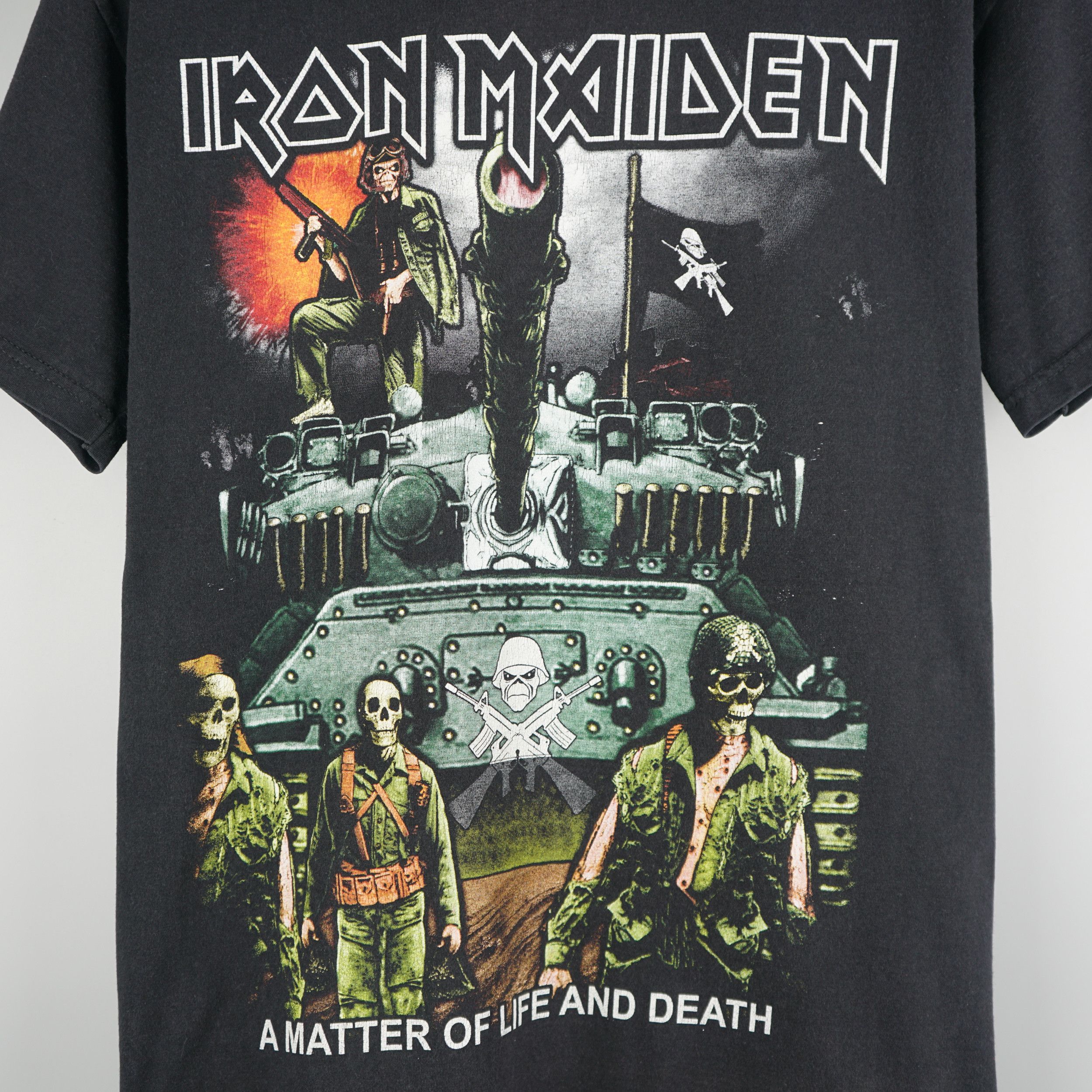 Band Tees × Vintage Vintage 2006 Iron Maiden A Matter of Life and Death T-Shirt Size US M / EU 48-50 / 2 - 2 Thumbnail