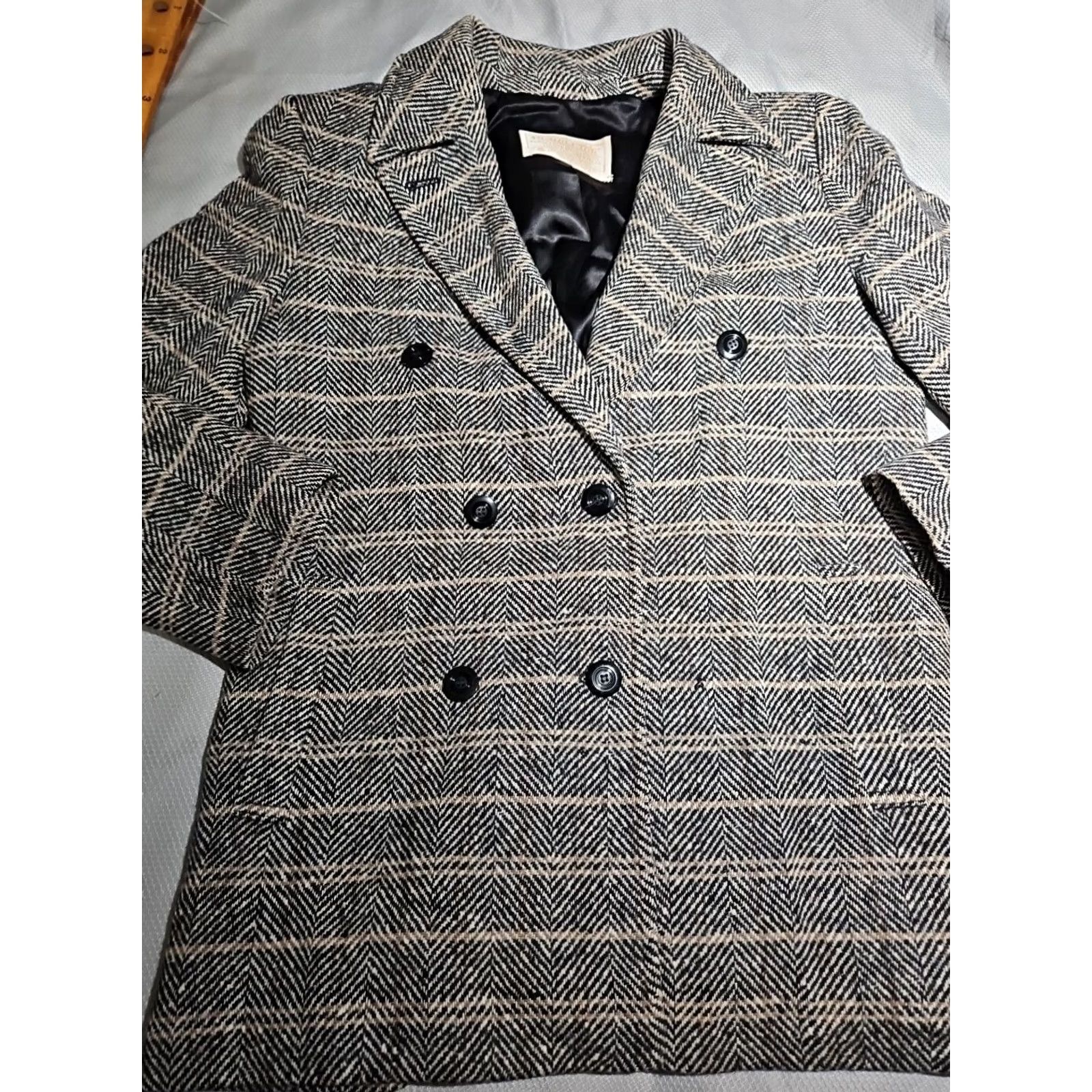 Pendleton VINTAGE Pendleton Womens Jacket Blazer 12 Wool Plaid Overcoat Brown Beige Tan Wool Size XL / US 12-14 / IT 48-50 - 3 Thumbnail