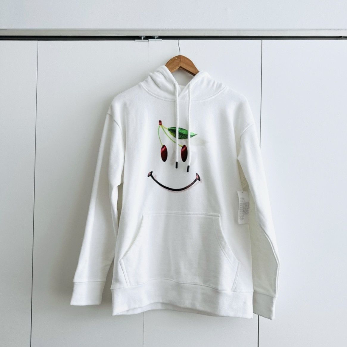Urban Outfitters MARKET x Smiley Ripe Hoodie UO Exclusive NWT Size M / US 6-8 / IT 42-44 - 5 Thumbnail