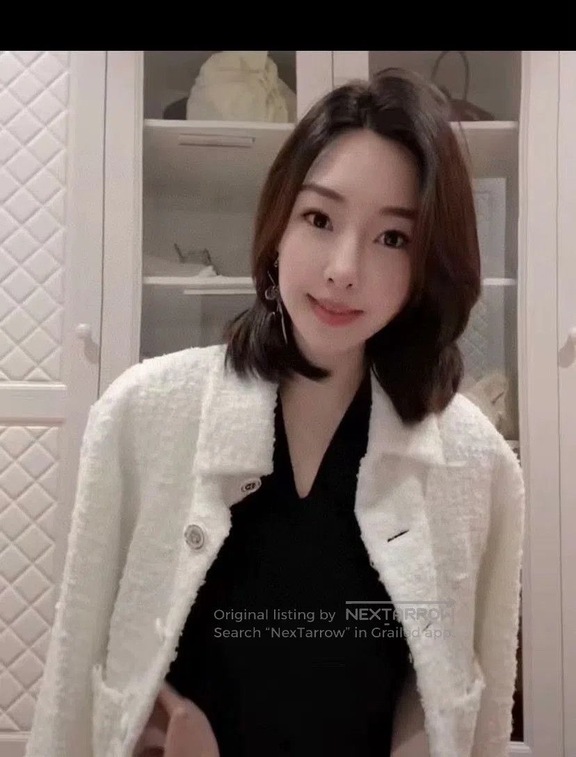 Chanel Chanel Cruise White Short Coat. Size S / US 4 / IT 40 - 7 Thumbnail