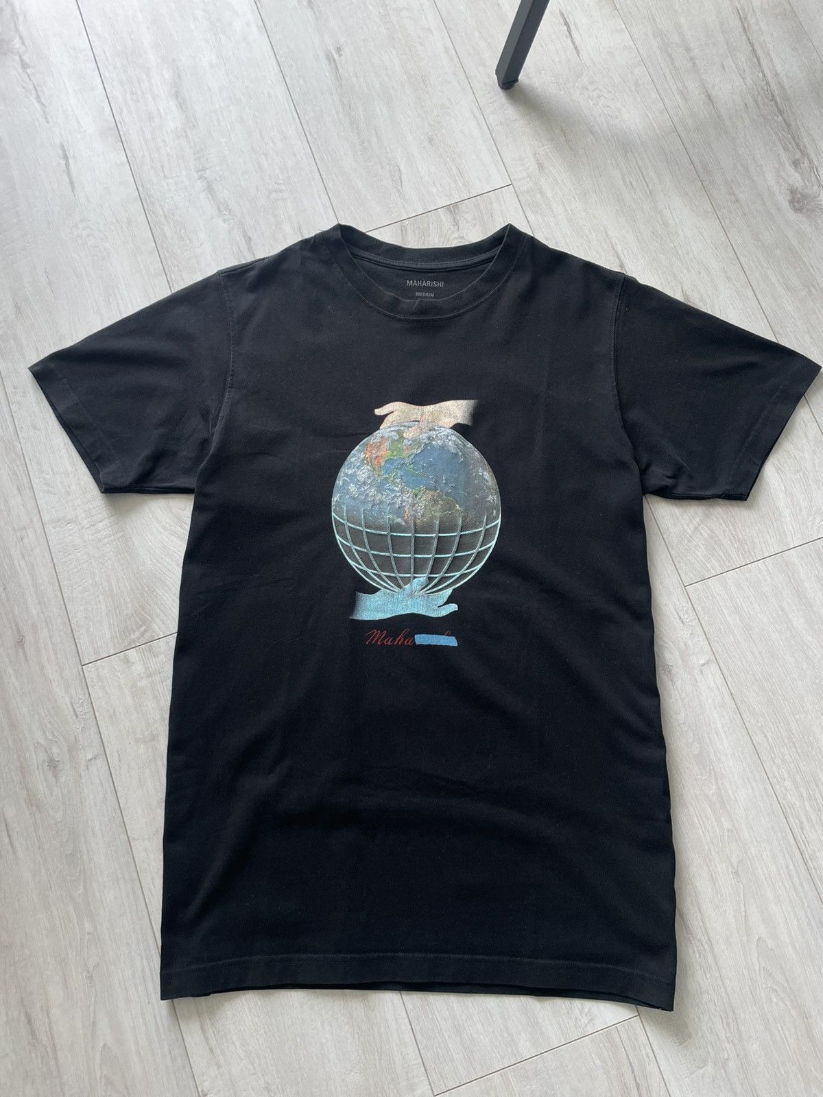 Maharishi Maharishi World Globe Logo T-Shirt Black Japan Y2K RARE Size US M / EU 48-50 / 2 - 1 Thumbnail