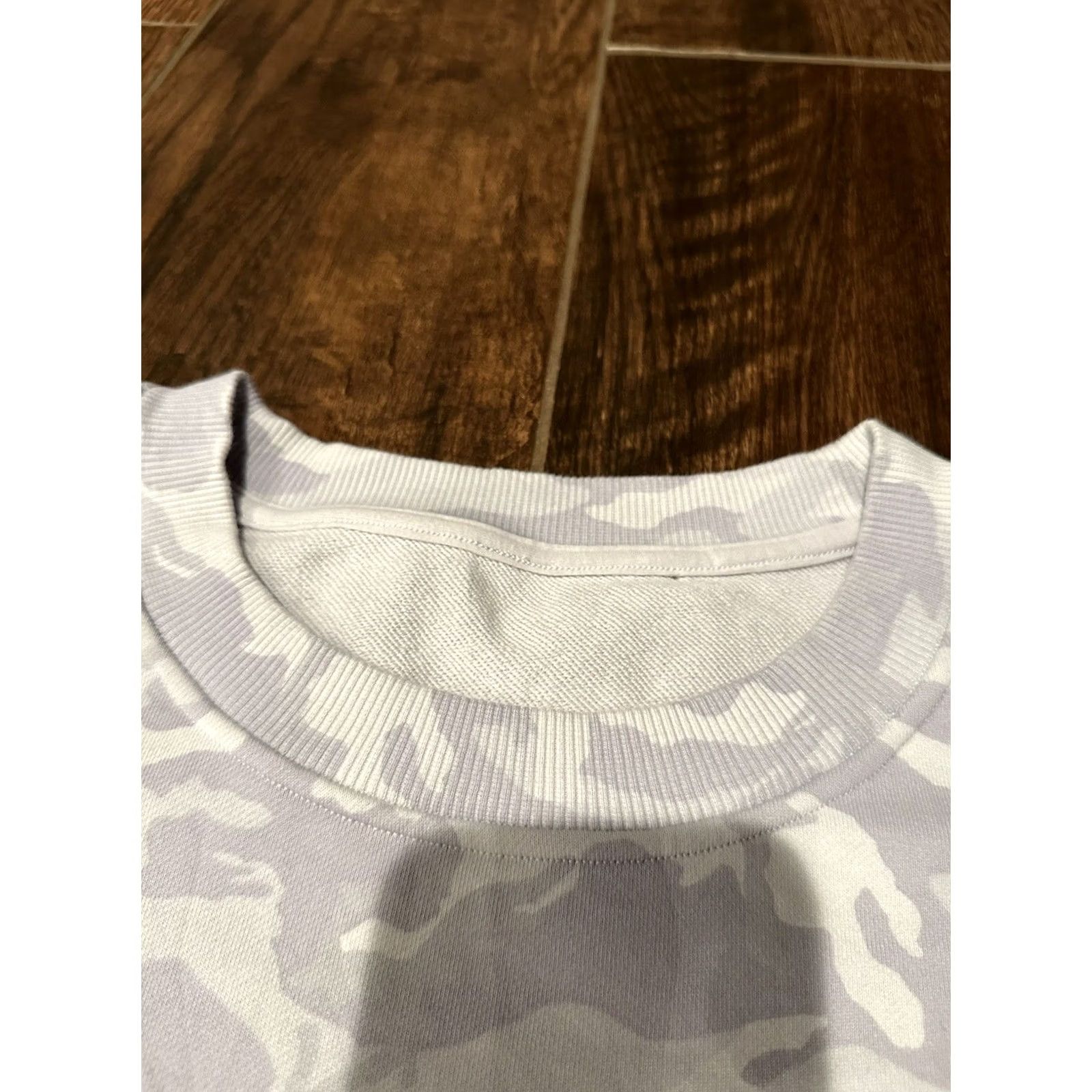 Lululemon LULULEMON Oversized Sweatshirt Incognito Camo Size 12 Womens Size XL / US 12-14 / IT 48-50 - 5 Thumbnail