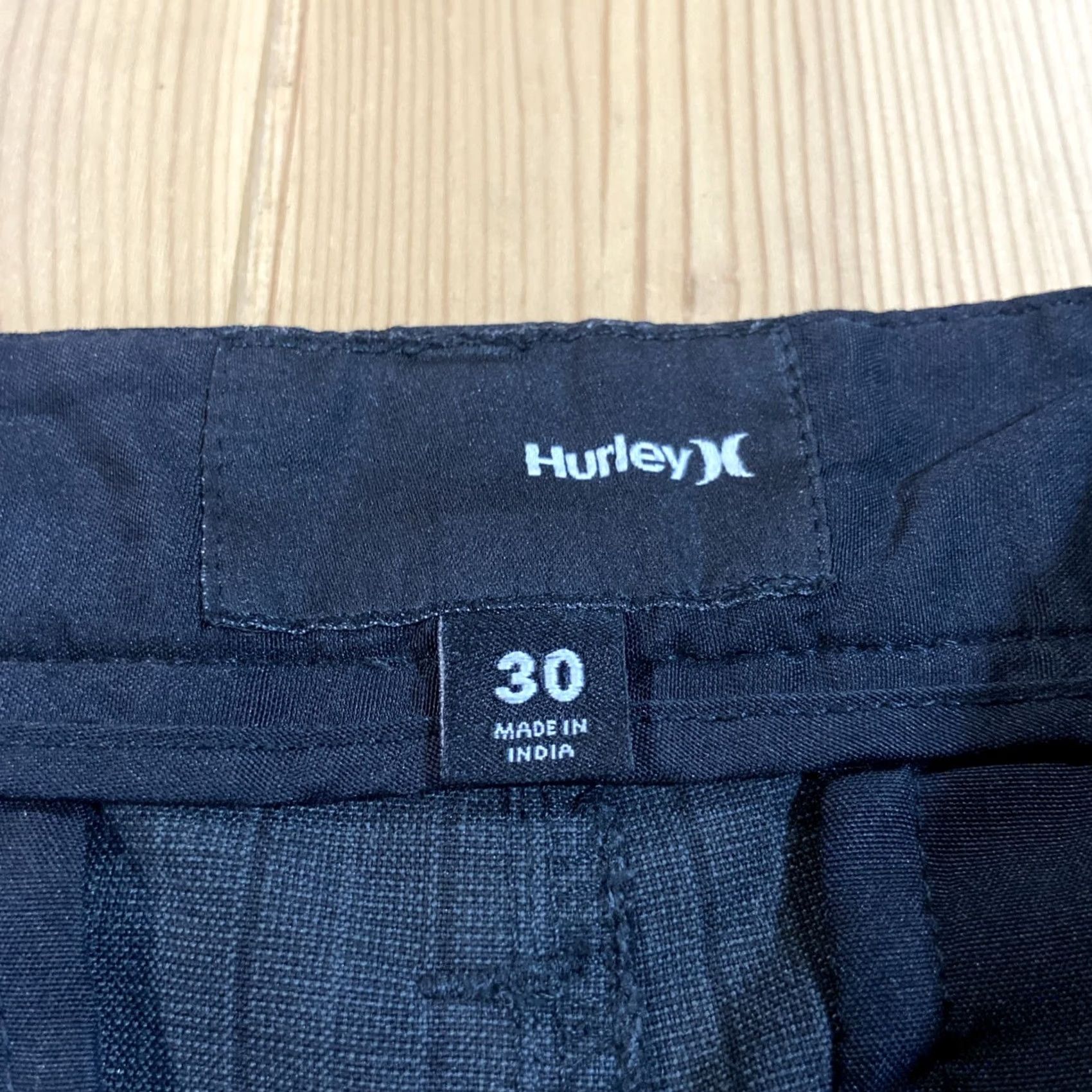 Hurley Hurley Men’s Shorts 30 Black Pinstripe Flat Front Casual Skate Surf Shorts Chino Pockets Vintage No Mens Size US 30 / EU 46 - 2 Thumbnail