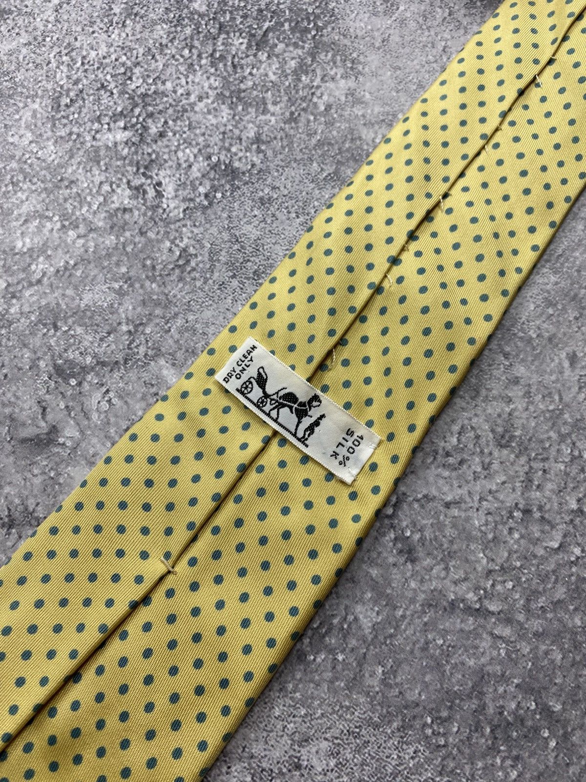 Hermes Hermes Tie Paris 100% Silk Made In France Polka Dot Necktie Size ONE SIZE - 8 Thumbnail