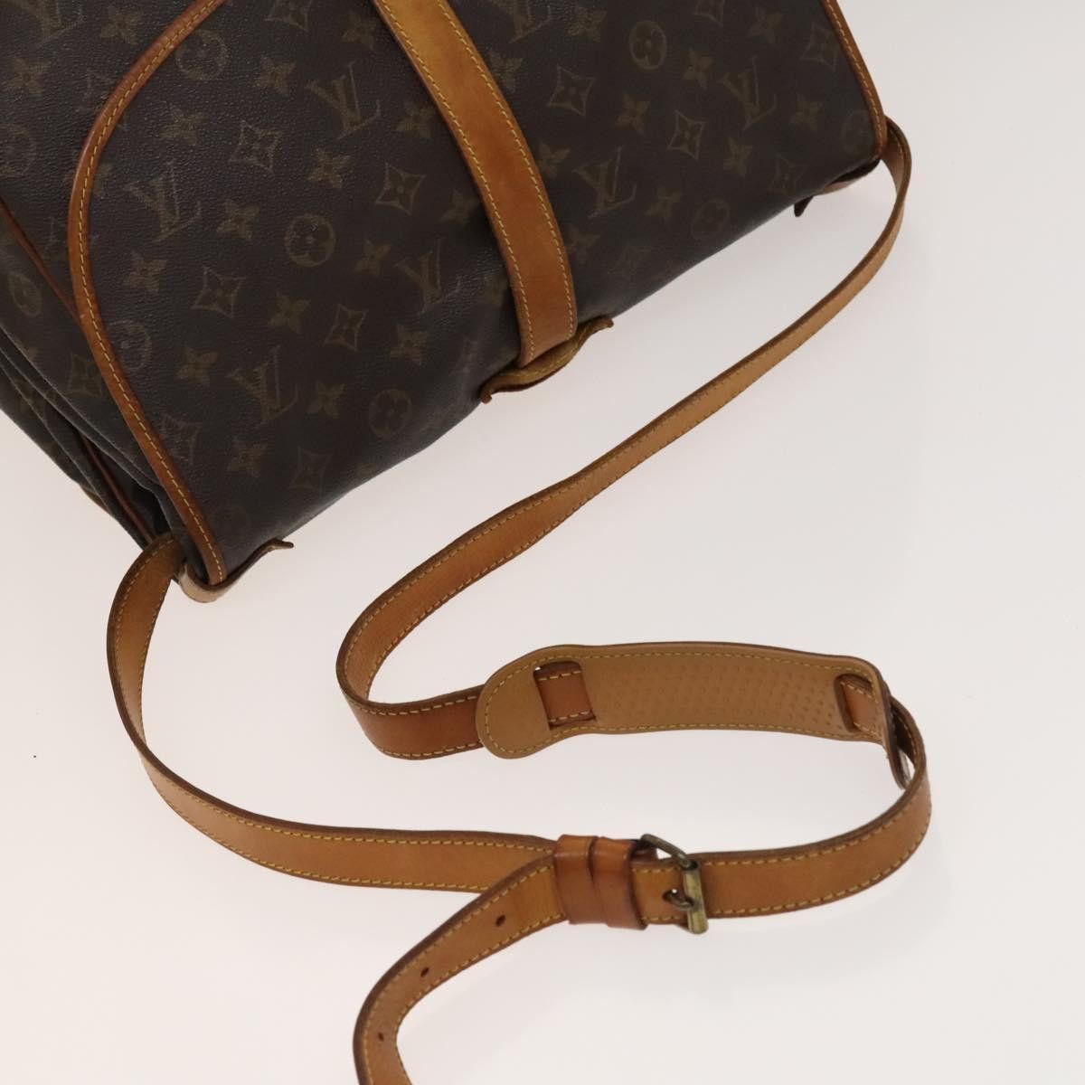 Louis Vuitton LOUIS VUITTON Monogram Saumur 35 Shoulder Bag M42254 Size ONE SIZE - 7 Thumbnail