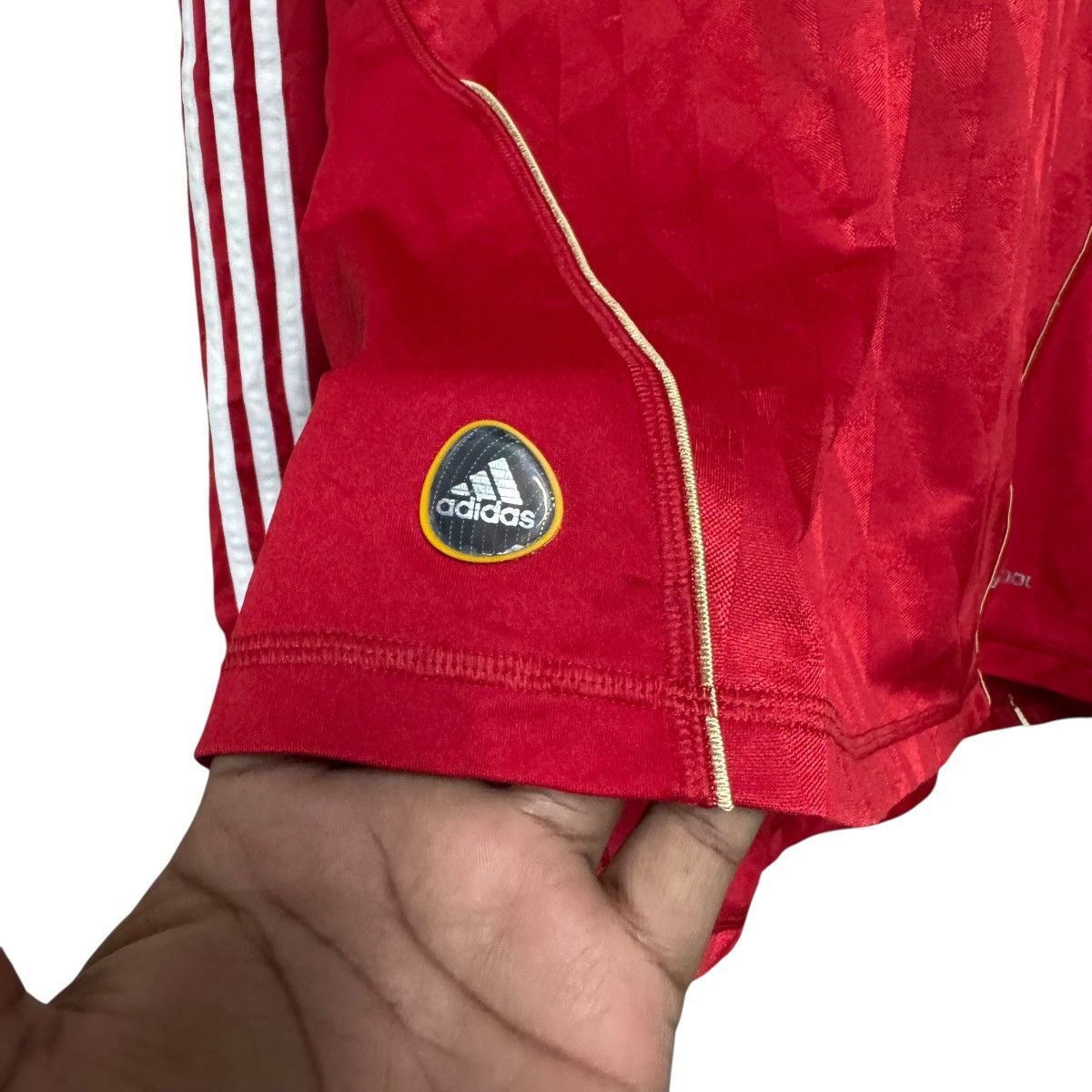 Adidas Luis Suarez Jersey Liverpool 2010 Adidas Size US L / EU 52-54 / 3 - 6 Thumbnail