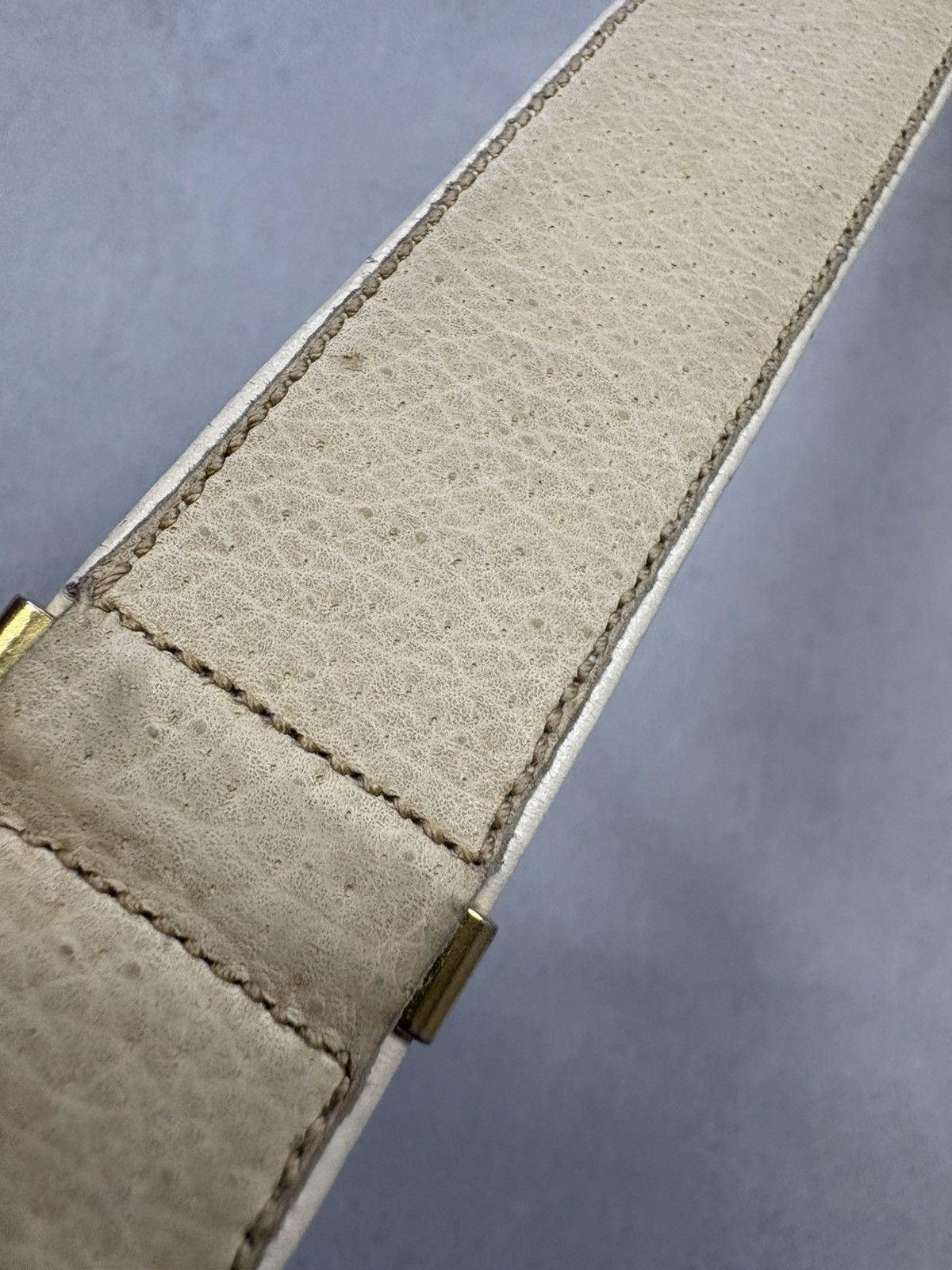 Gucci Vintage Gucci White Leather Belt Gold Buckle Red Black 80/32 Size ONE SIZE - 12 Thumbnail