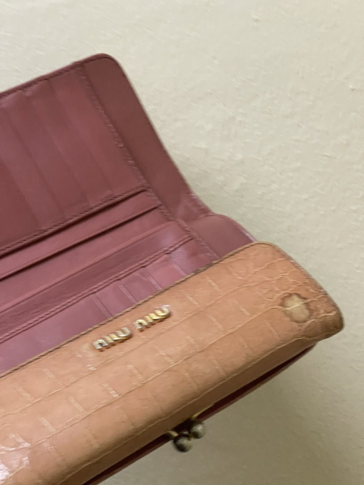 Miu Miu NEED GONE ASAP ‼️ Miu Miu Clutch Bag Size ONE SIZE - 9 Thumbnail