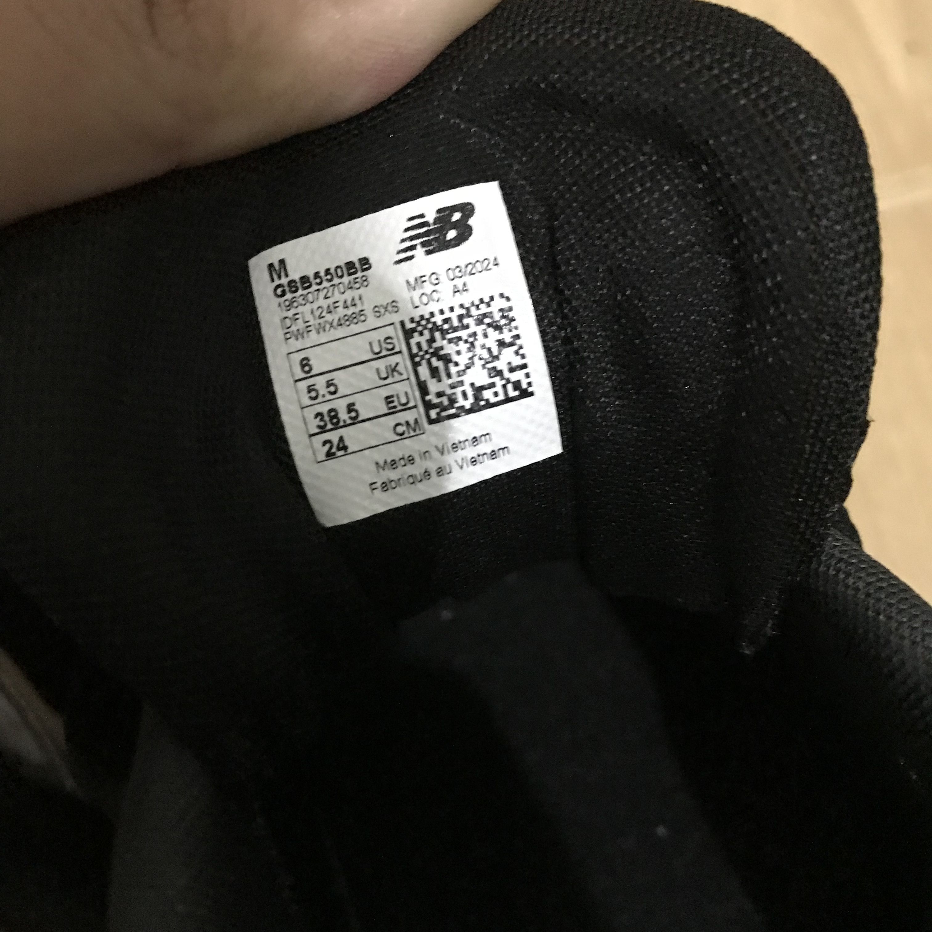 New Balance New Balance NB BB50 Full black Basic NEW Size 4.5uk Bnwt Size US 5.5 / EU 38 - 4 Thumbnail