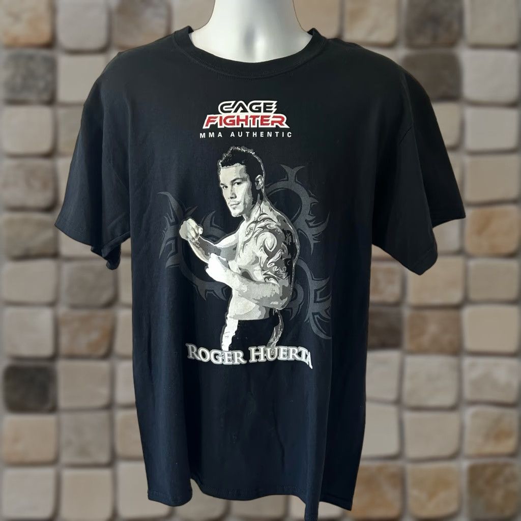 Vintage MMA ShirtMens Black Roger Huerta Short Sleeve Crew Neck Graphic Print Authentic Cage Fighter Size US L / EU 52-54 / 3 - 1 Thumbnail