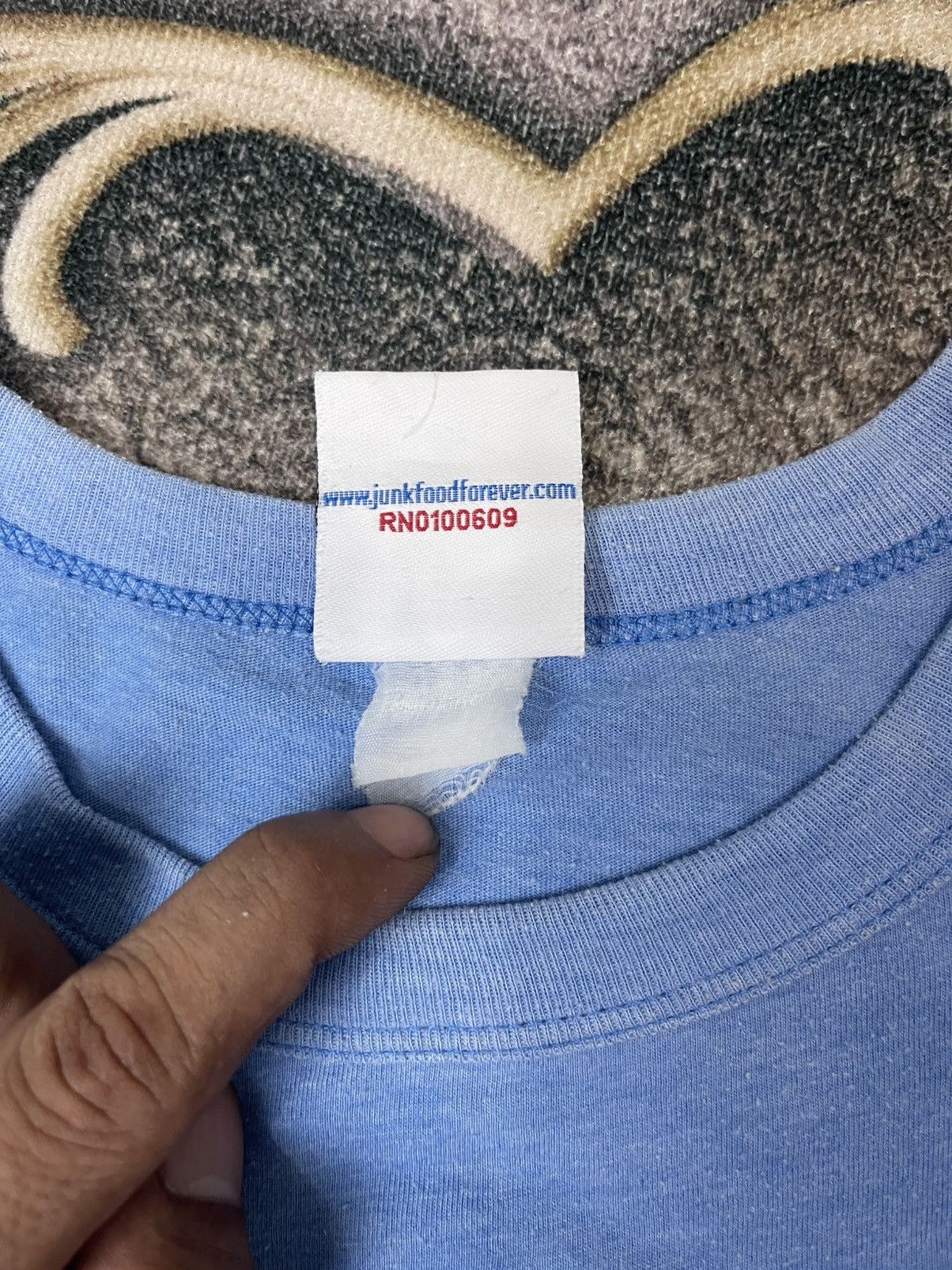 Junk Food Kelloggs Frosted Flakes Junkfood Tshirt Streetwear Size US S / EU 44-46 / 1 - 7 Thumbnail