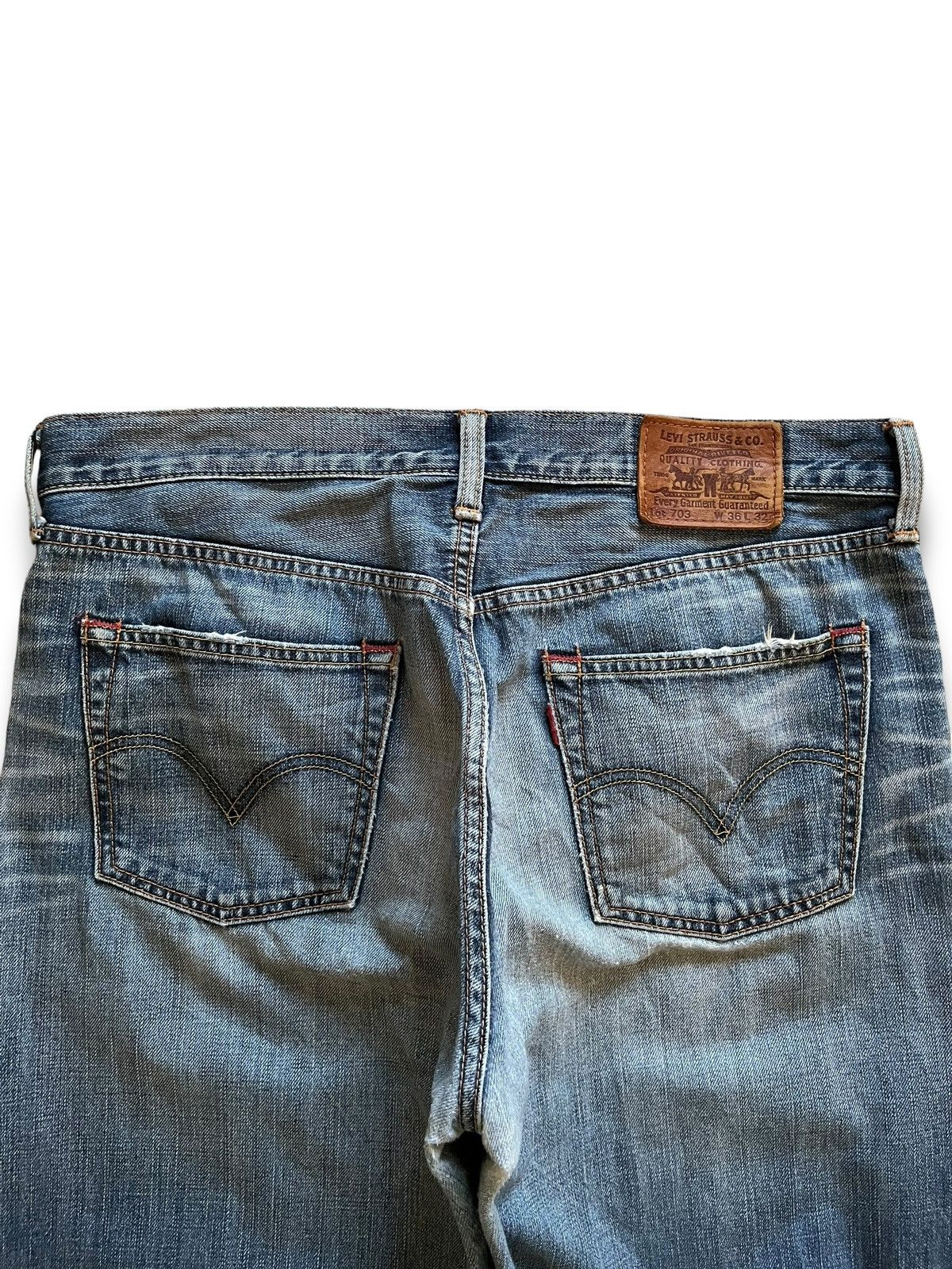 Levi's Vintage 90s Levis 703 Blue Wash Distressed Baggy Jeans 37x32 Size US 37 - 8 Thumbnail