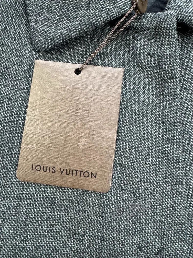 Louis Vuitton Louis Vuitton Small Flower Full Print Plaid Wool Three-Qua Size XS / US 0-2 / IT 36-38 - 4 Thumbnail