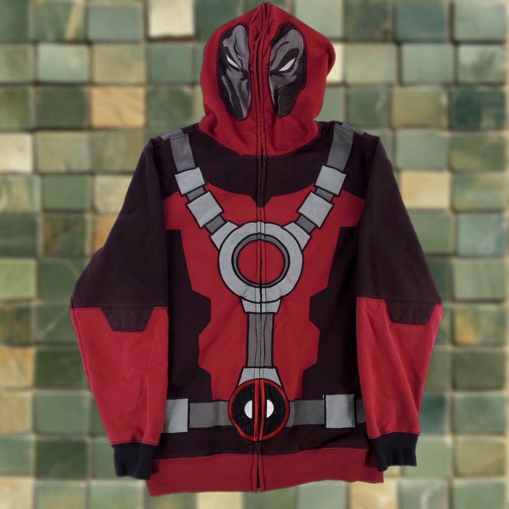 Mad Engine **Mad Engine Deadpool Full Zip Hoodie Sweatshirt Mens L Red** User: **Mad Engine Deadpool Full Zip Hoodie Sweatshirt Mens L Red** Size US L / EU 52-54 / 3 - 1 Thumbnail