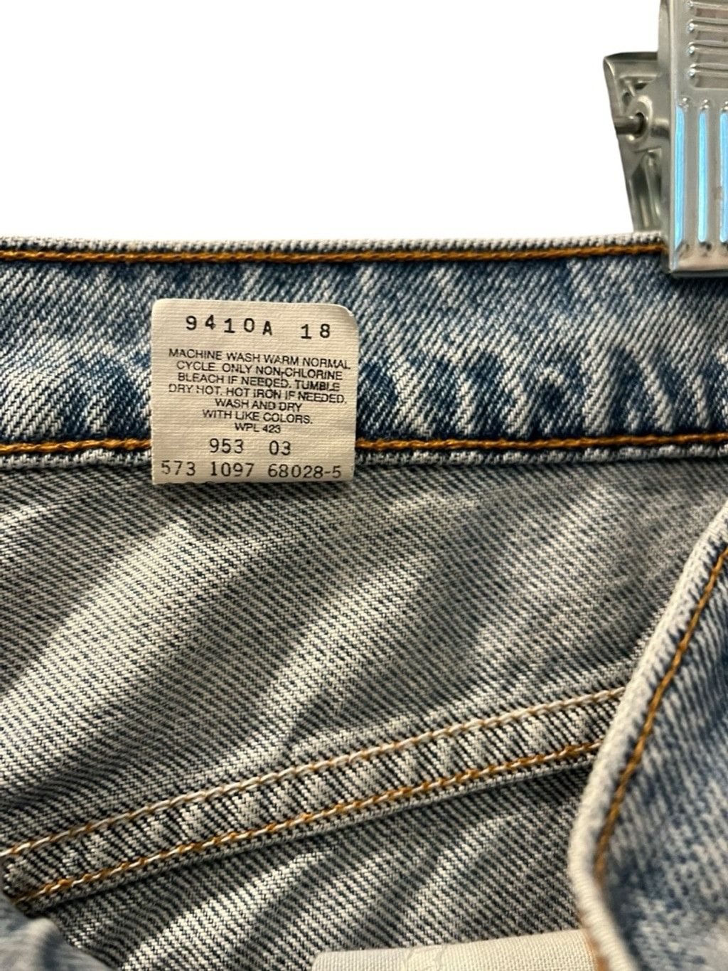 Levi's VTG 1997 Levis 917 Orange Tab Boot Cut Distressed Jeans 12 Size 34" / US 12 / IT 48 - 2 Thumbnail