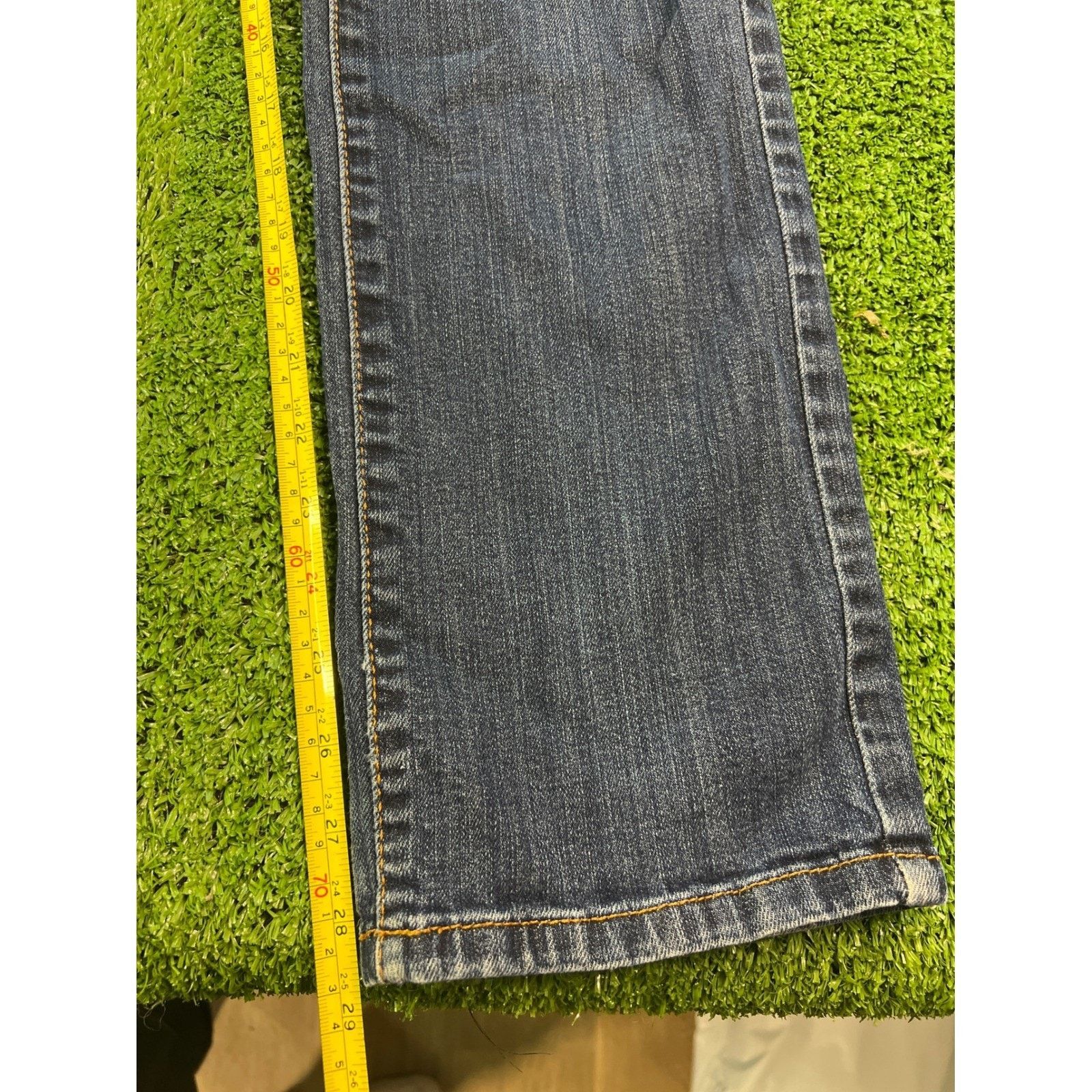 Liz Claiborne Liz Claiborne Dark Wash Denim Jeans Straight Leg Women 10 Size 34" / US 12 / IT 48 - 4 Thumbnail
