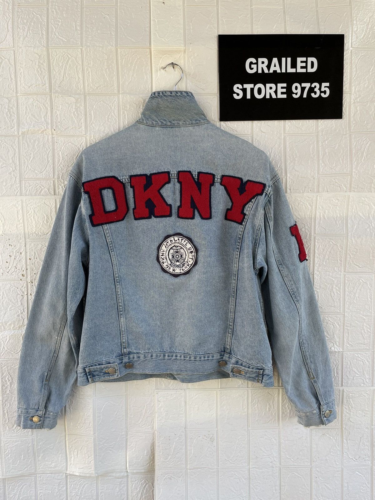 DKNY Vintage Dkny Denim Jacket Size US S / EU 44-46 / 1 - 4 Thumbnail