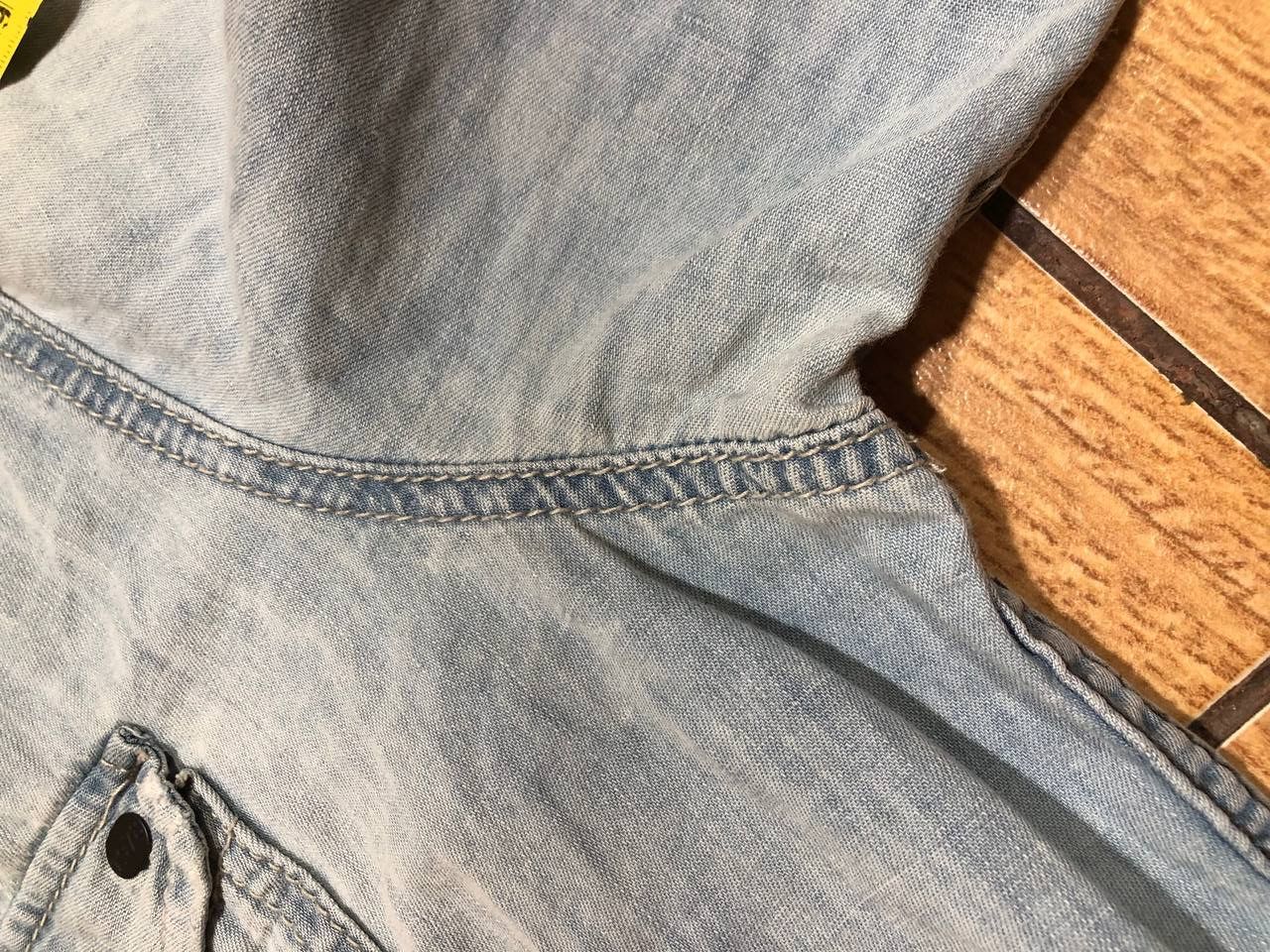 Diesel Vintage Diesel Distressed Denim Button Up Shirt Size L Size US L / EU 52-54 / 3 - 10 Thumbnail