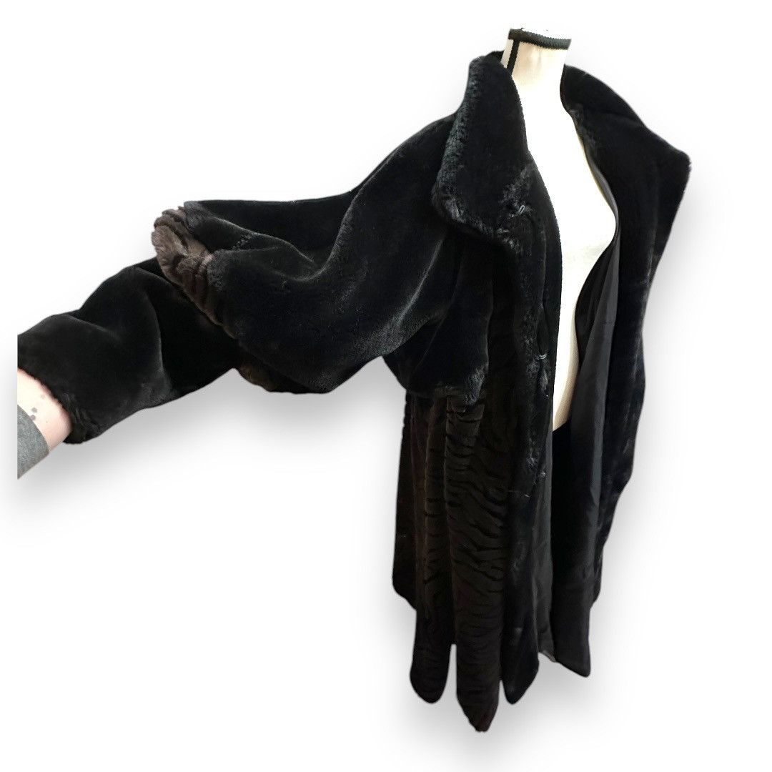 Vintage Women’s XXL Vintage Faux Fur 3/4 Maxi Opera Coat Size XXL / US 16-18 / IT 52-54 - 10 Thumbnail
