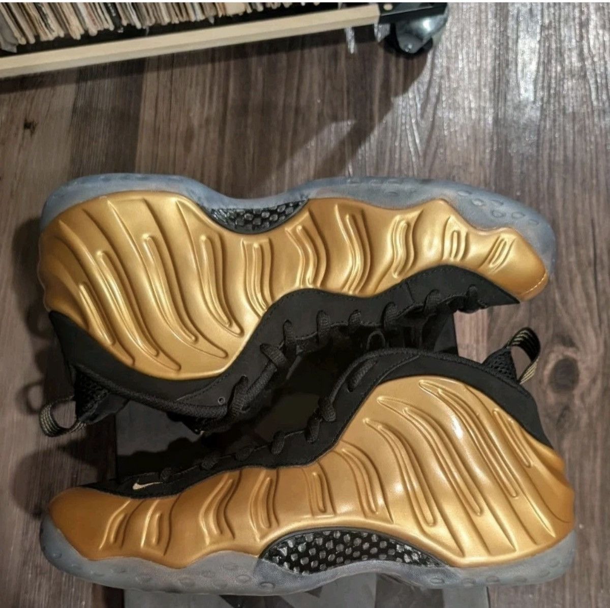 Nike Nike foamposite metallic gold Size US 11.5 / EU 44-45 - 7 Thumbnail