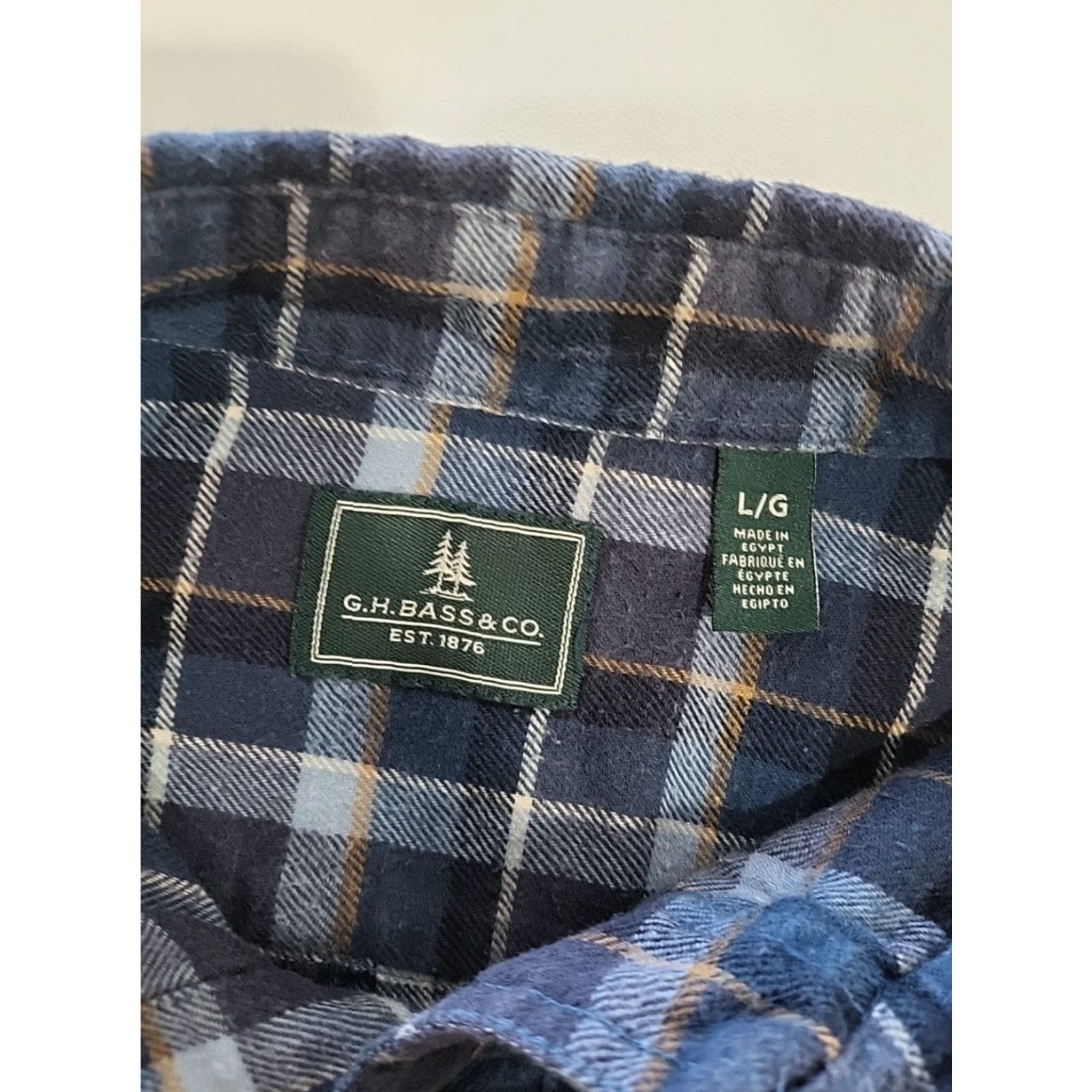 Vintage G.H. Bass & Co. Shirt LS Lg Blue Plaid Pocket Flannel Button-Down 44" Chest EUC - Men Size US L / EU 52-54 / 3 - 3 Thumbnail