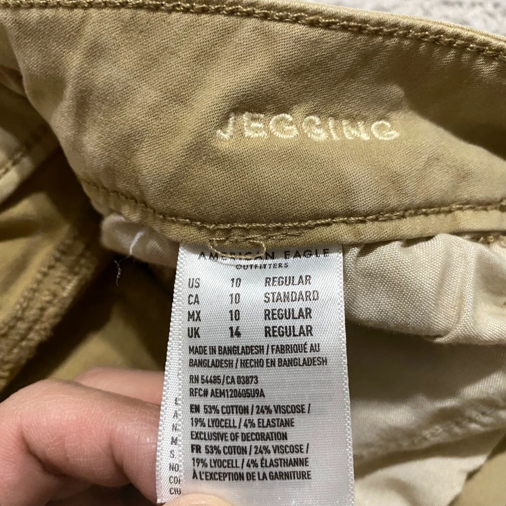 American Eagle Outfitters American Eagle Jeans Womens 10 Beige Medium Wash Mid Rise Jegging Stretch Size 32" / US 10 / IT 46 - 4 Thumbnail