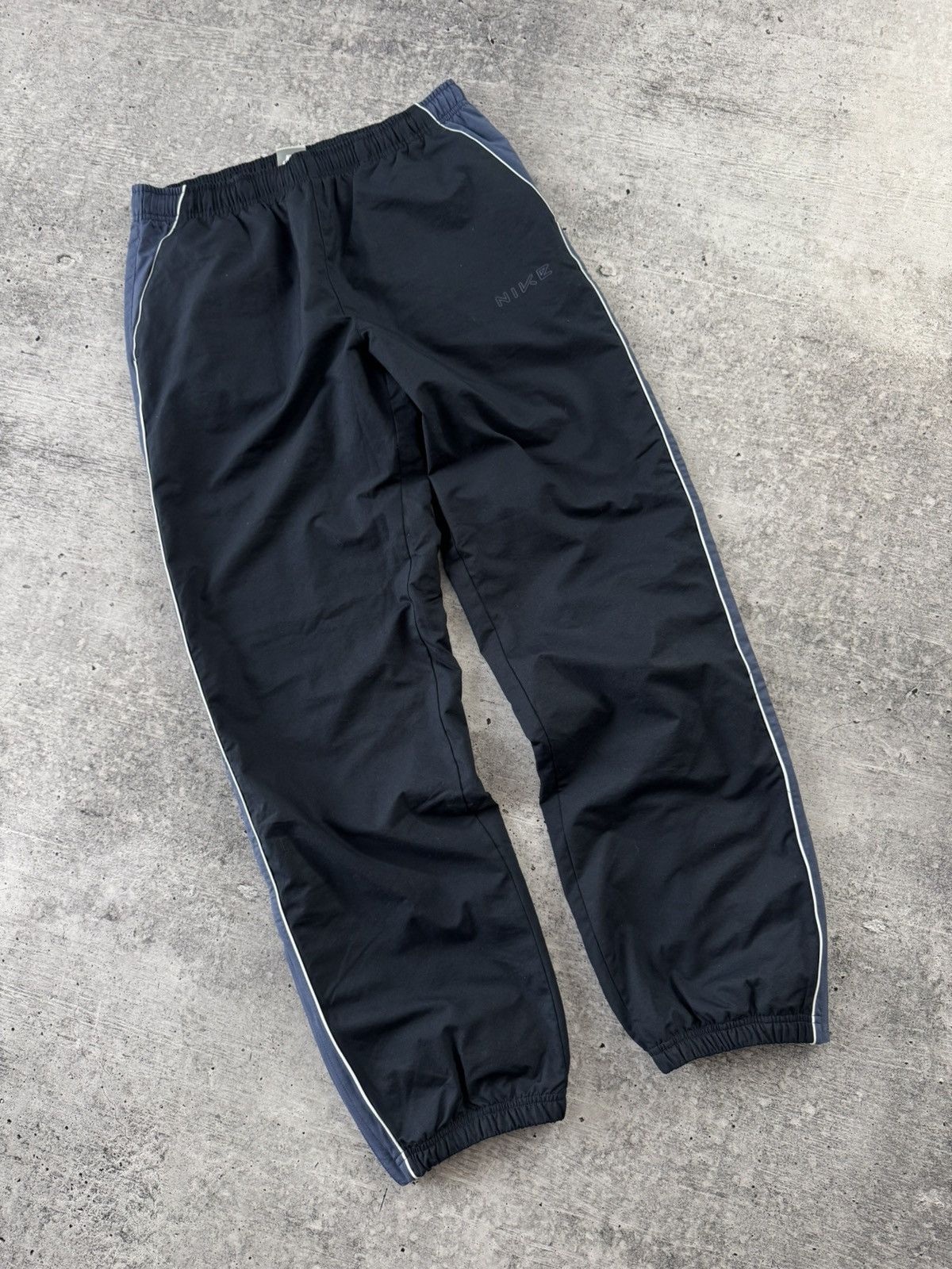 Nike Vintage Track Pants Y2K Joggers 90s Sweatpants Size L