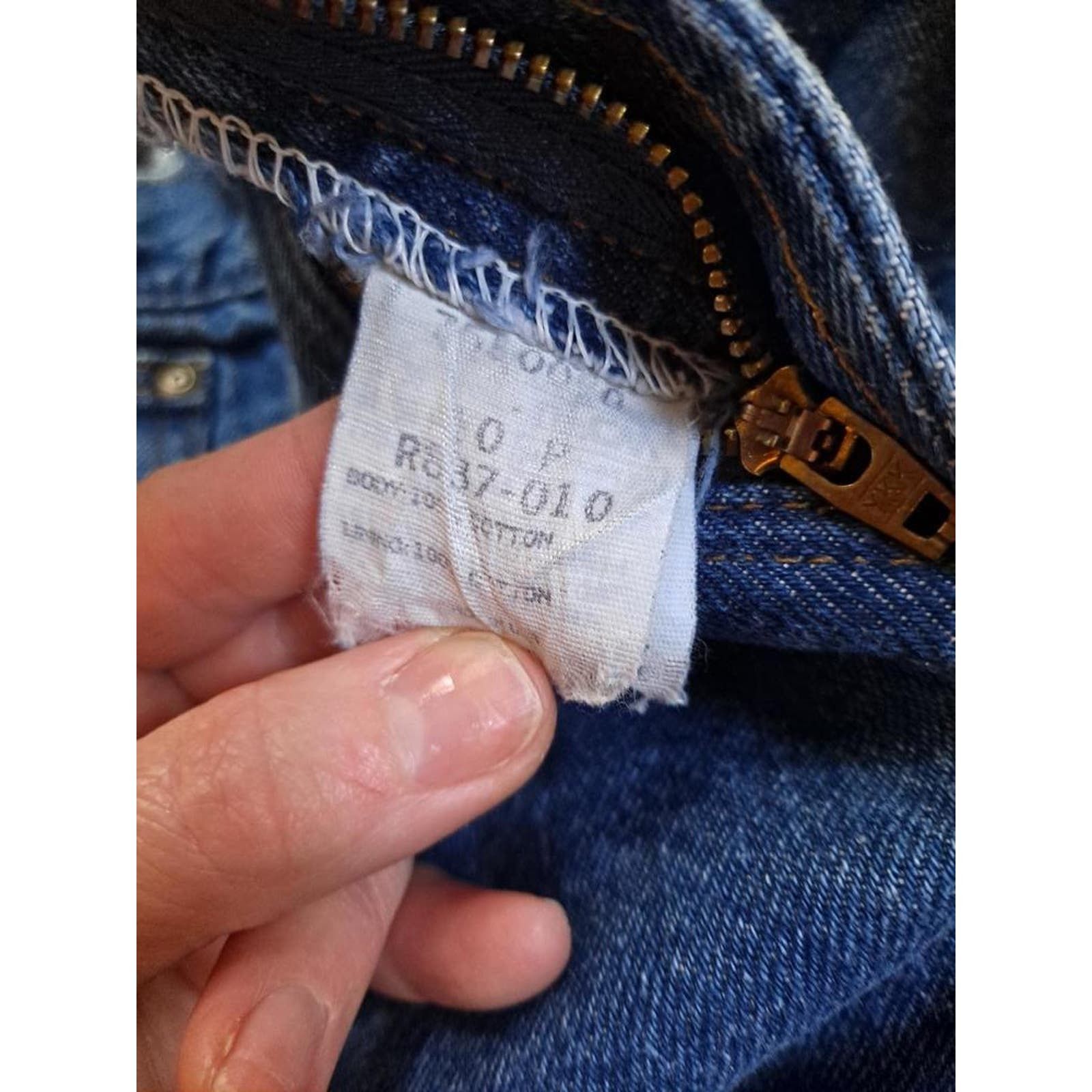 L.L. Bean LL Bean‎ Fleece Lined Relaxed Fit Jeans Size 10P Size 32" / US 10 / IT 46 - 4 Thumbnail