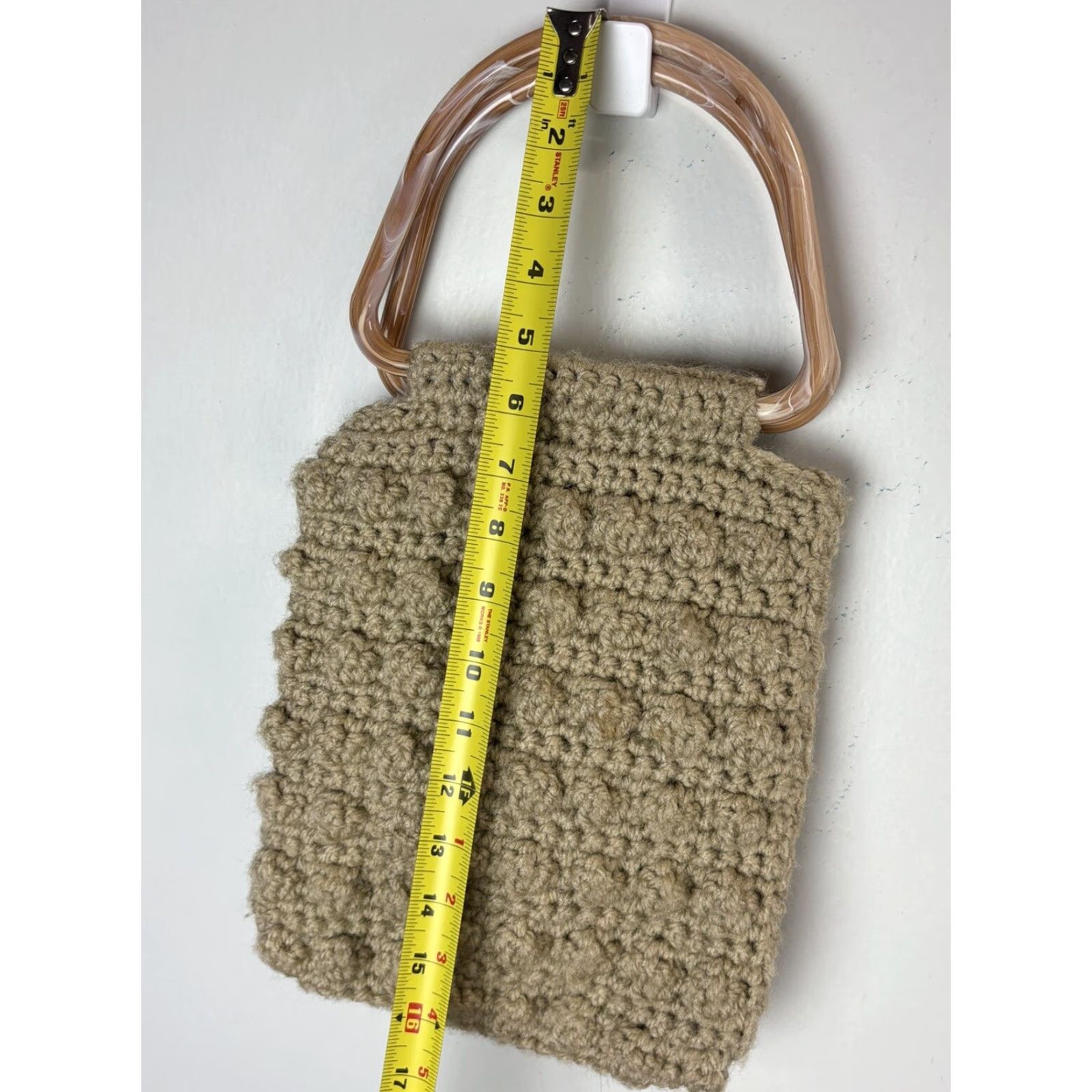 Vintage VINTAGE Purse Crochet Macrame Brown Hipppy Boho 1970s Lined Plastic Handles Unbranded Womens Bag Size ONE SIZE - 5 Thumbnail