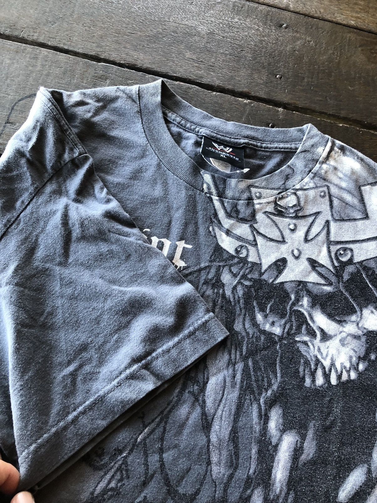 WWE Crazy Grunge Vintage Triple H WWE Shirt Tee OVP Size US XL / EU 56 / 4 - 5 Thumbnail