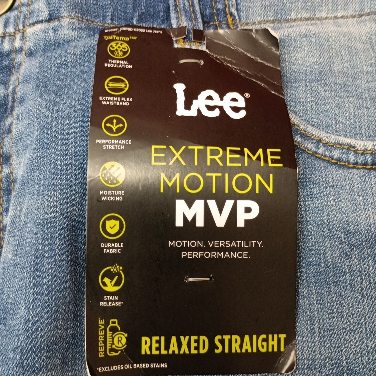 Lee Lee Extreme Motion Jeans Men 44x30 Blue Relaxed Straight Fit Size US 44 / EU 60 - 2 Thumbnail