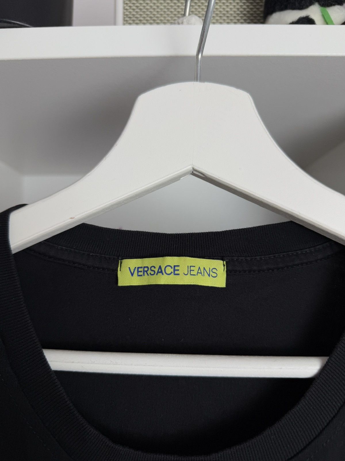 Designer × Versace Vintage Versace embroidered logo t-shirt M designer Gianni Size US M / EU 48-50 / 2 - 4 Thumbnail