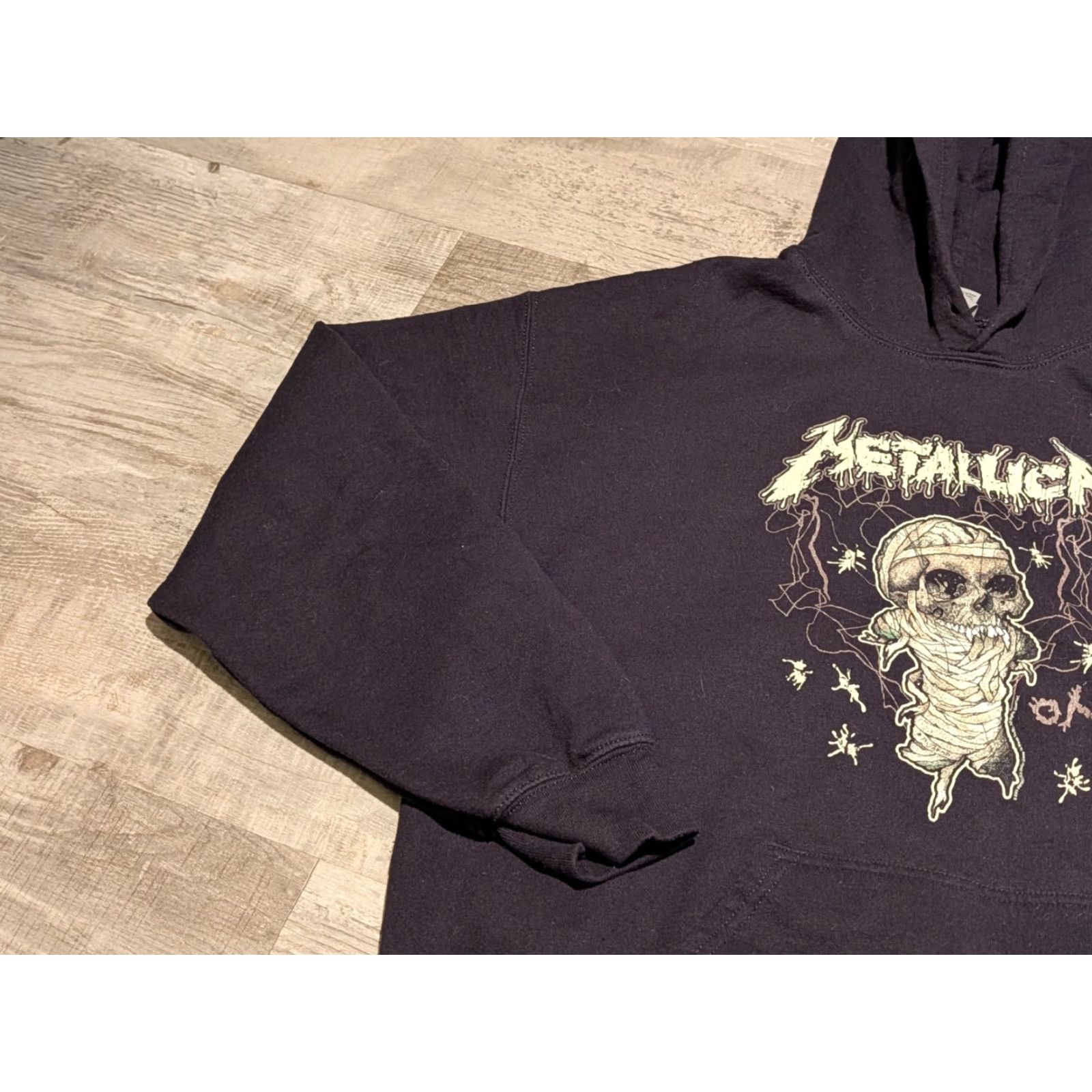 Gildan Gildan Metallica One Mummy Hoodie Black Unisex Size M Rock Metal Band Hoodie Size US M / EU 48-50 / 2 - 4 Thumbnail