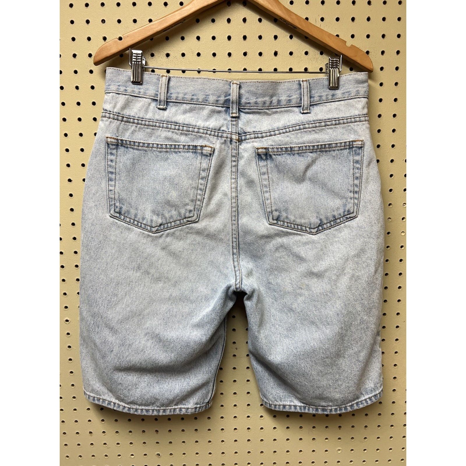 Denime VINTAGE Todays News Shorts Mens 34” Faded Denim 90s Blue Jorts Denim Shorts Casual Workwear Mens 90s Size US 34 / EU 50 - 2 Thumbnail