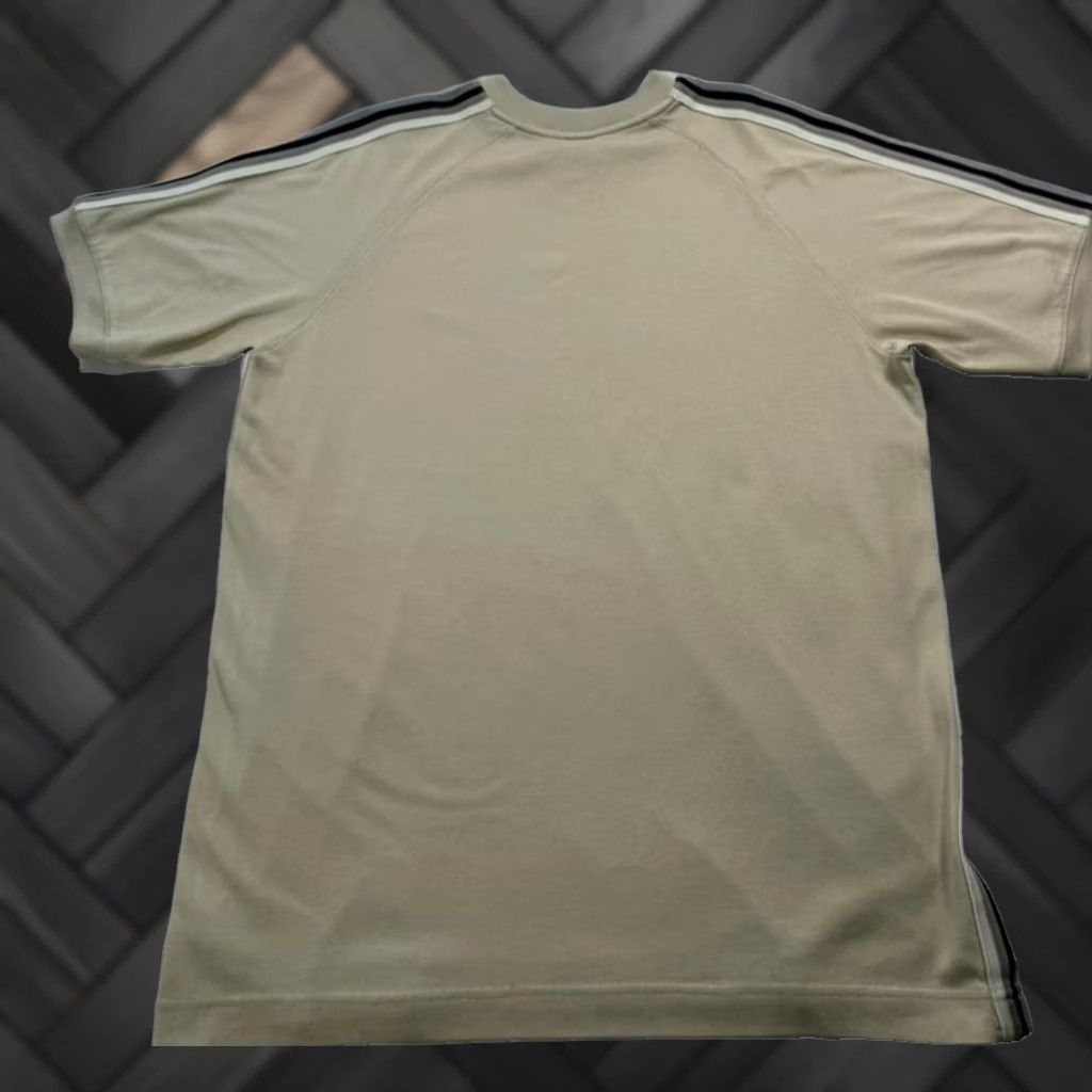 Nike Nike Men'S Beige Cotton V-Neck T-Shirt Casual Short Sleeve Tee Size L Size US L / EU 52-54 / 3 - 1 Thumbnail