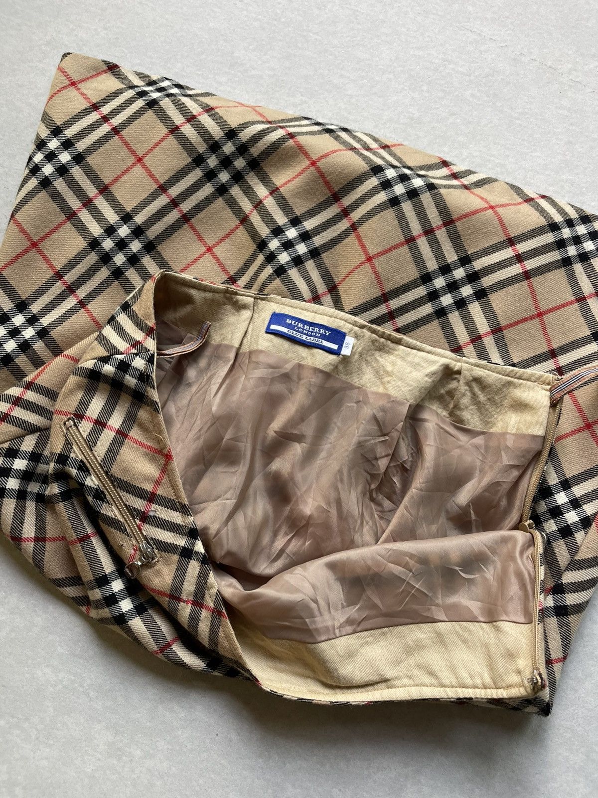 Burberry Burberry Blue Label Women's Nova Check Zipper Maxi Skirt Size 28" / US 6 / IT 42 - 8 Thumbnail