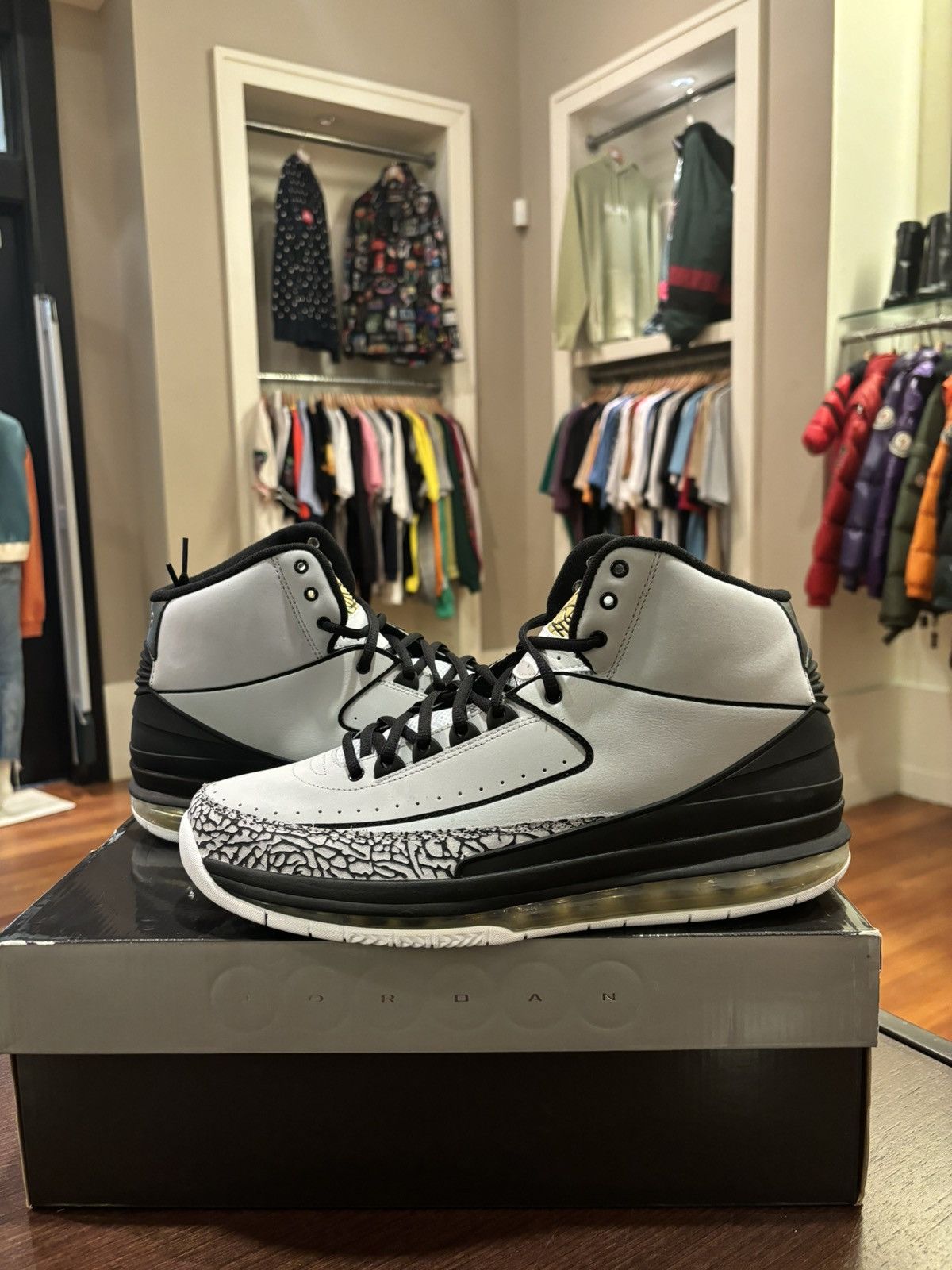 Jordan Brand Jordan 2.0 Wolf Grey Size US 11.5 / EU 44-45 - 2 Thumbnail