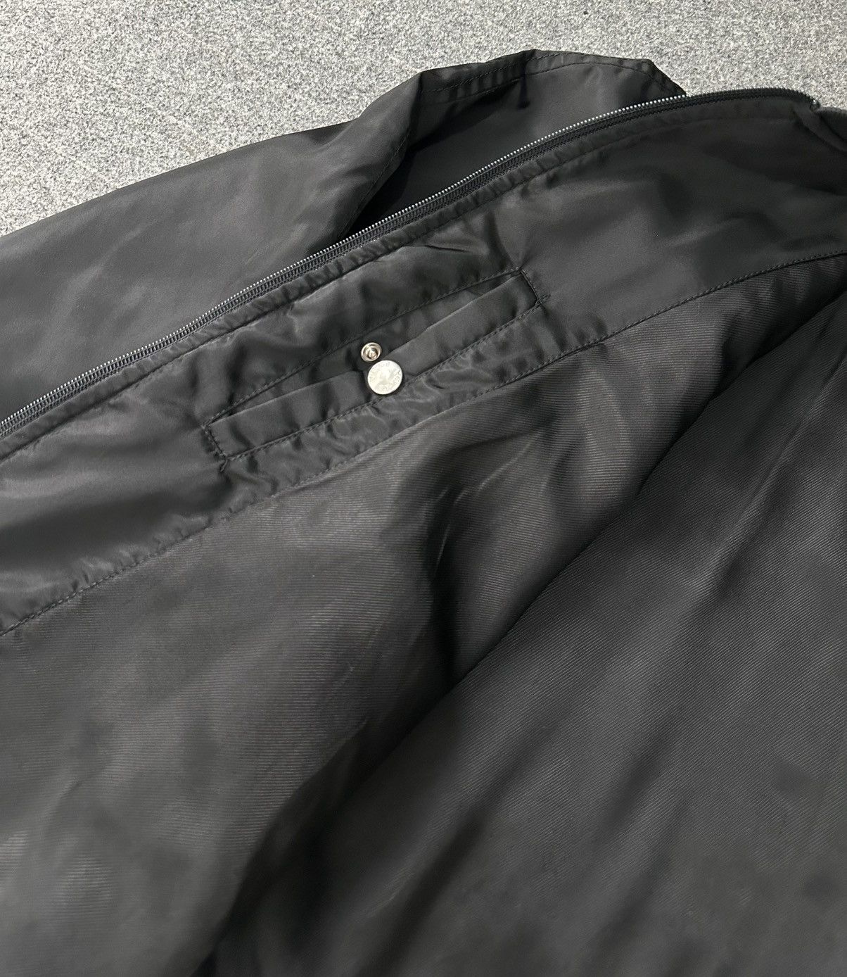 Prada Prada - 90s Vintage Zip-Up Nylon Bomber Jacket Hard to Find Size US M / EU 48-50 / 2 - 14 Thumbnail