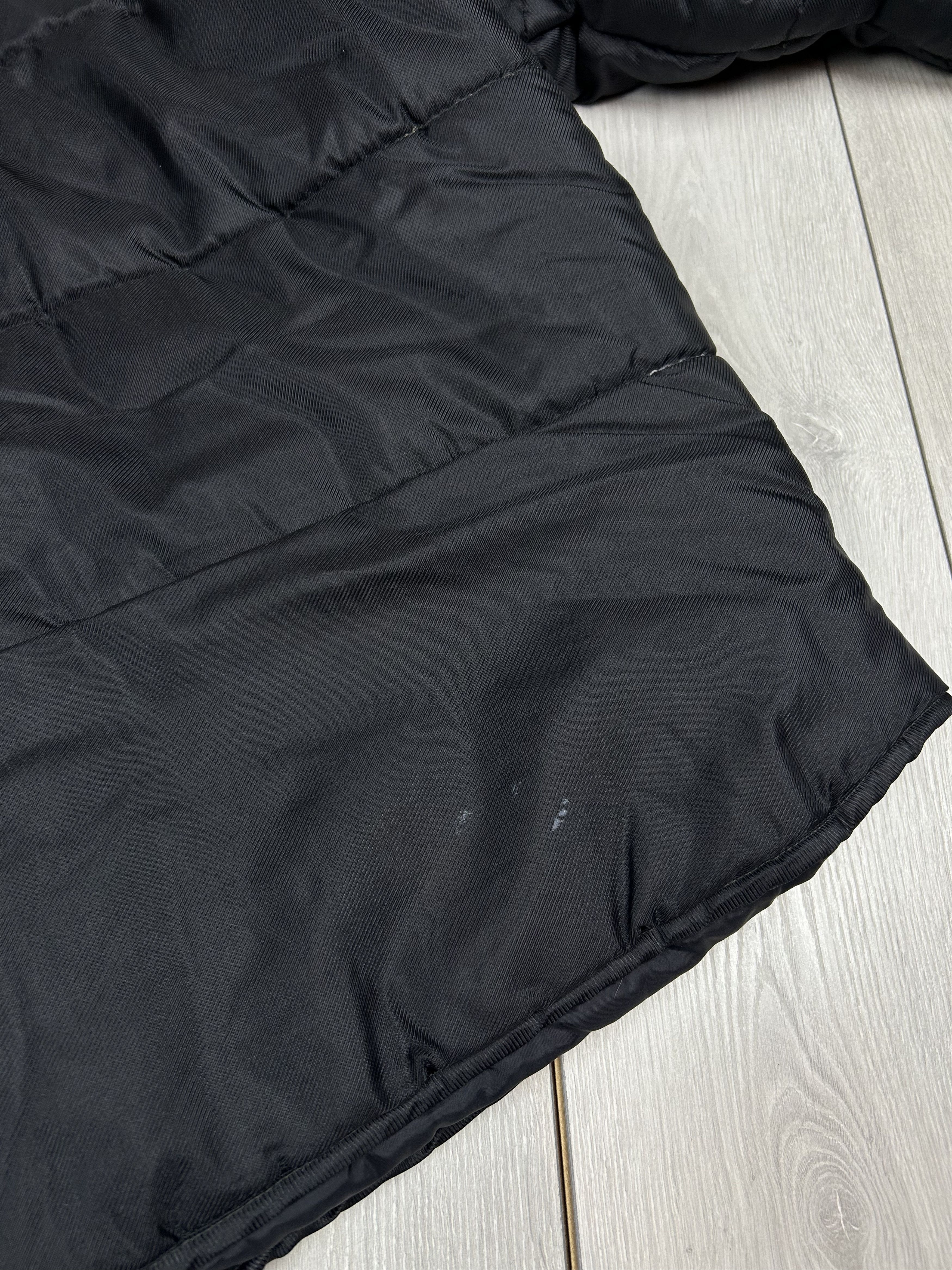Umbro Umbro Vintage Mens Black Warm Jacket Size L - XL Size US L / EU 52-54 / 3 - 9 Thumbnail