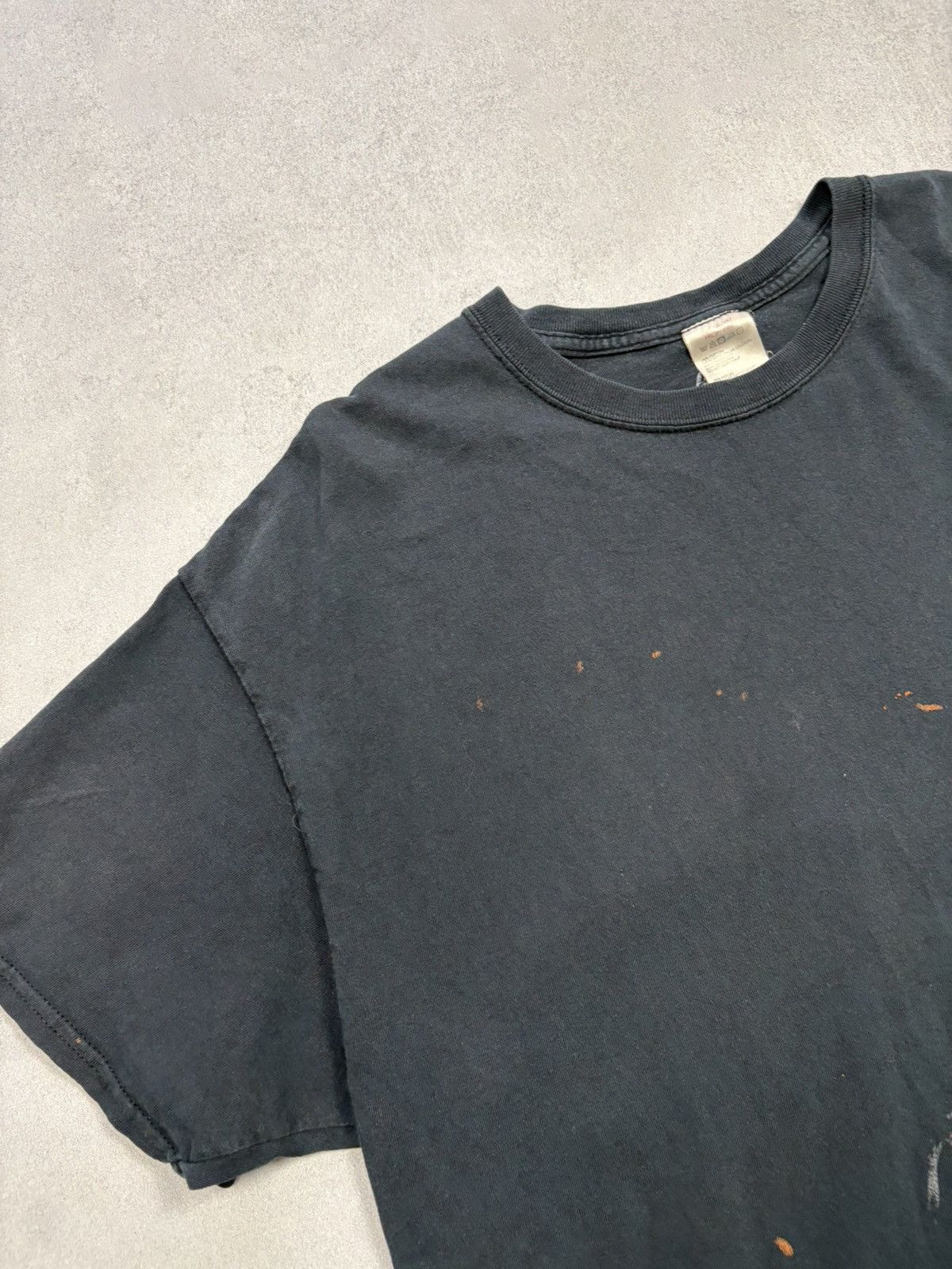 Band Tees Vintage 2000s Y2K Distressed The Stone Roses Band T Shirt L Size US L / EU 52-54 / 3 - 12 Thumbnail
