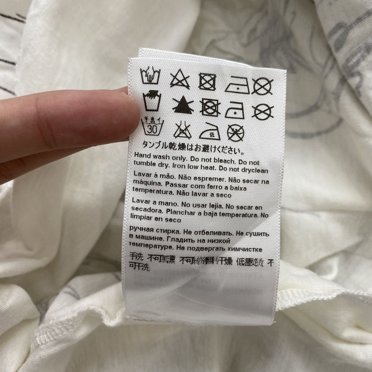 Escada ESCADA SPOPRT Germany Brand Drawings Design White Short Size M / US 6-8 / IT 42-44 - 8 Thumbnail