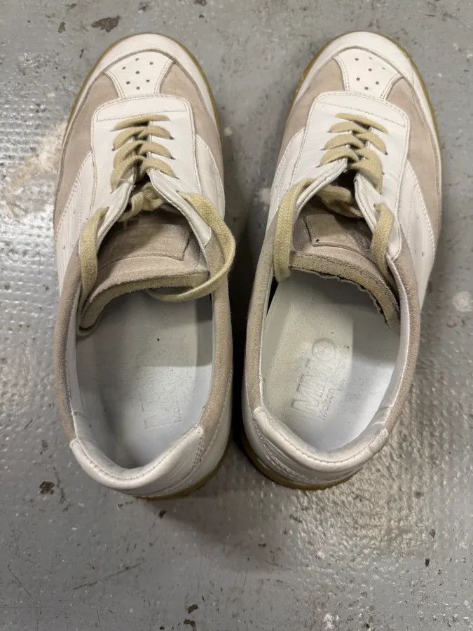 Maison Margiela Maison Margiela White Low Leather Shoes Size US 8 / EU 41 - 9 Thumbnail